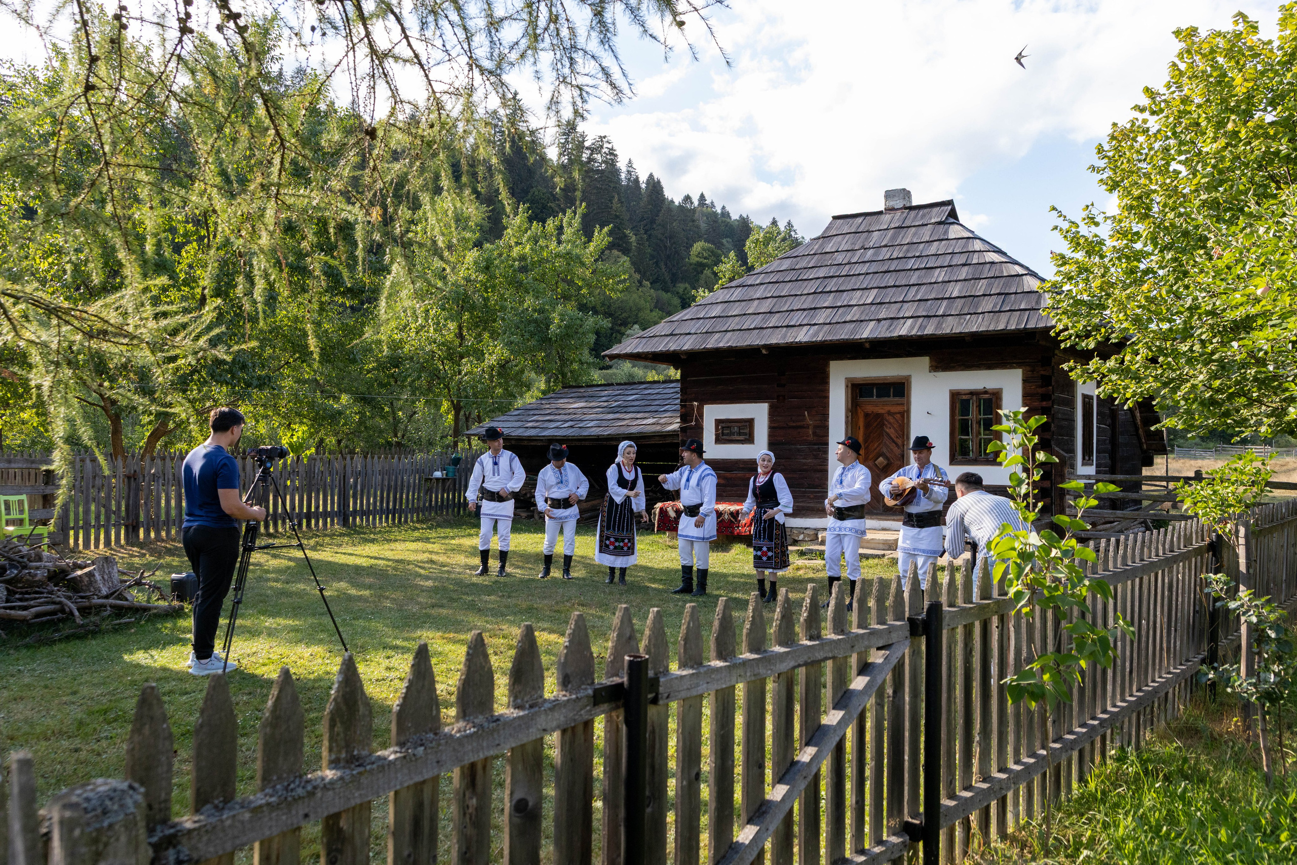 DORURELE la Filmări RO. Alika Dia- Fotograf în Republica Moldova, Strășeni
