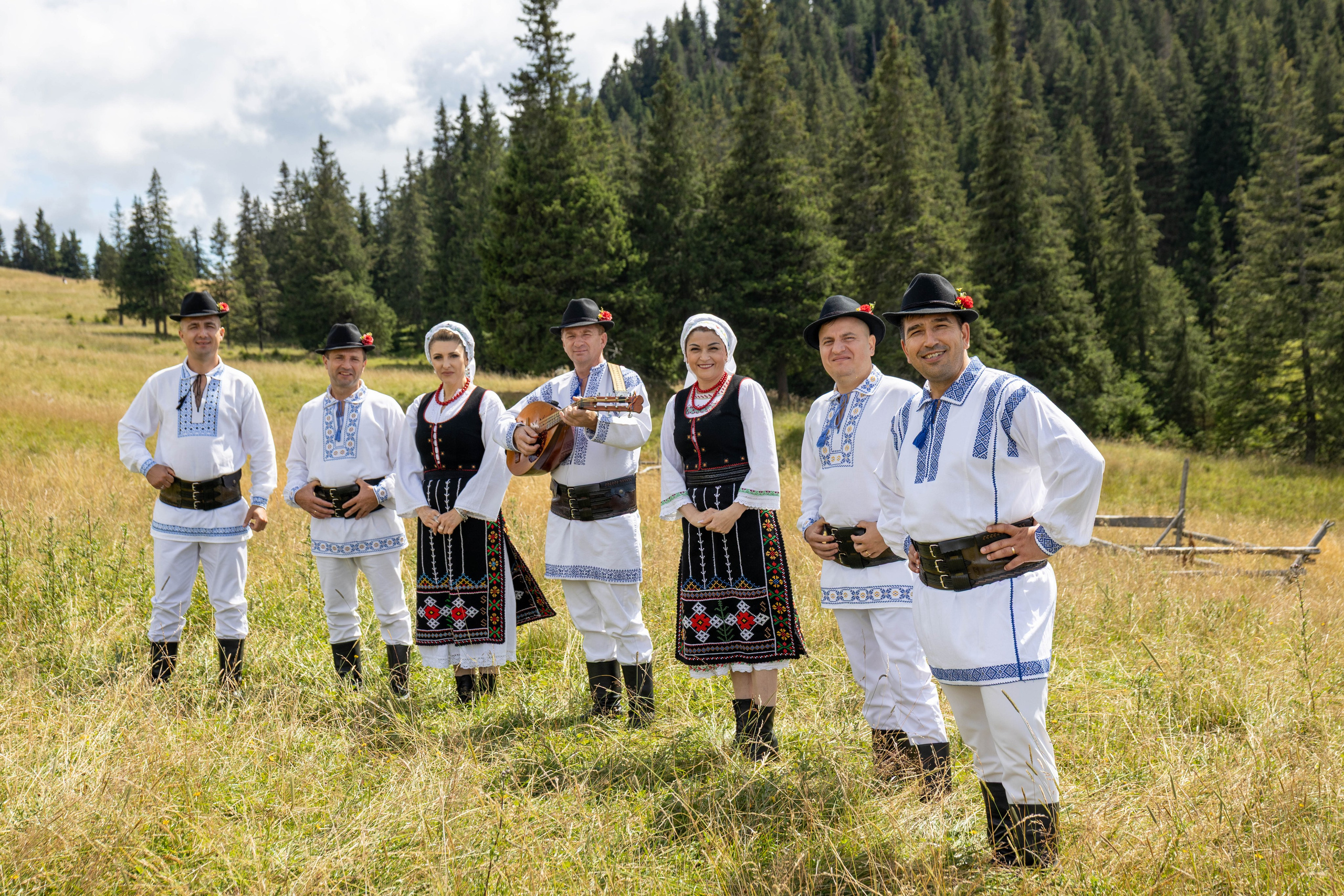 DORURELE la Filmări RO. Alika Dia- Fotograf în Republica Moldova, Strășeni