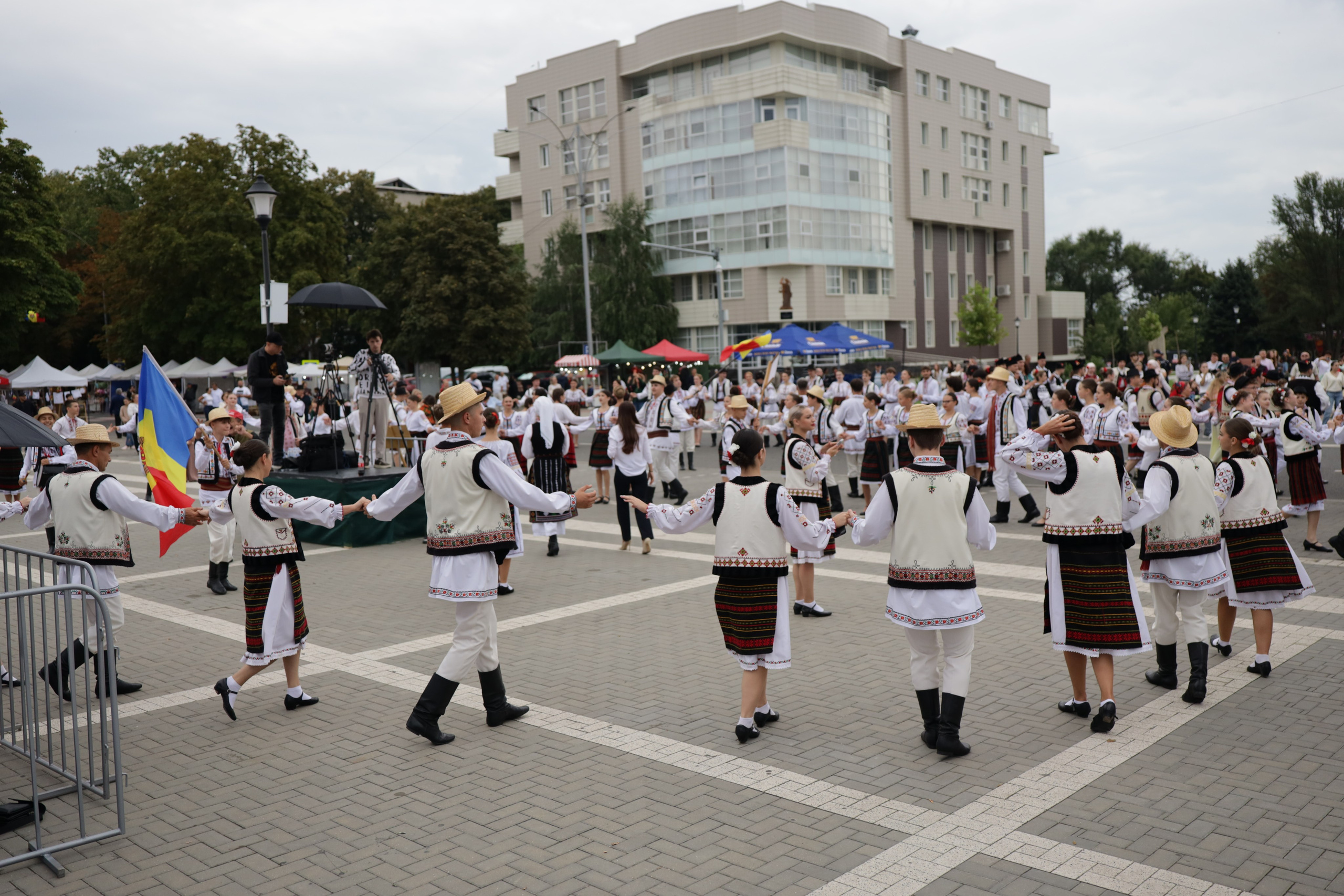 DORURELE la Festival Ungheni. Alika Dia- Fotograf în Republica Moldova, Strășeni