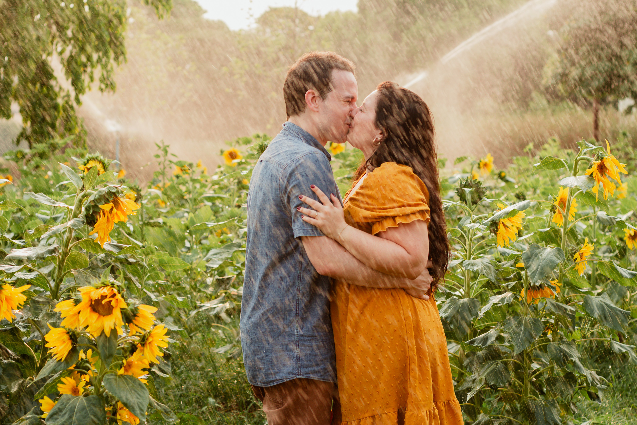 Pedido de Casamento e Pré-Wedding em Holambra | Joyce Maria Fotografia. Joyce Maria Fotografia | Fotógrafa em Holambra