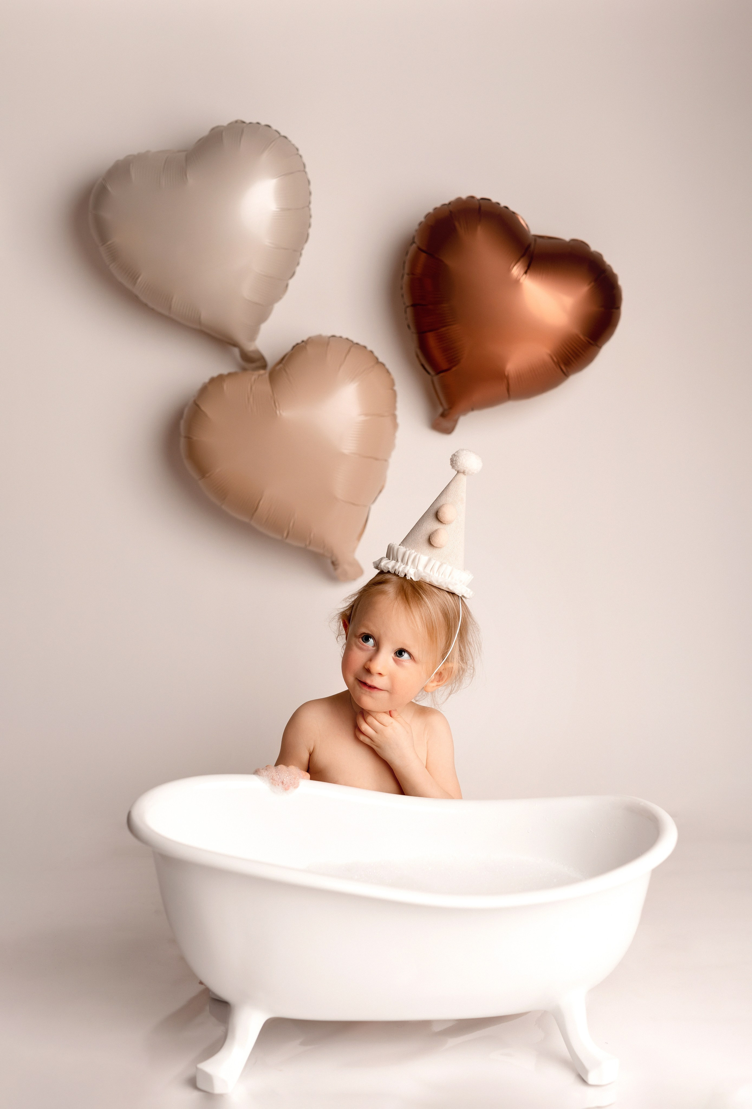 Cakesmash. NEUGEBORENEN und BABY Fotografin in WIEN und Umgebung