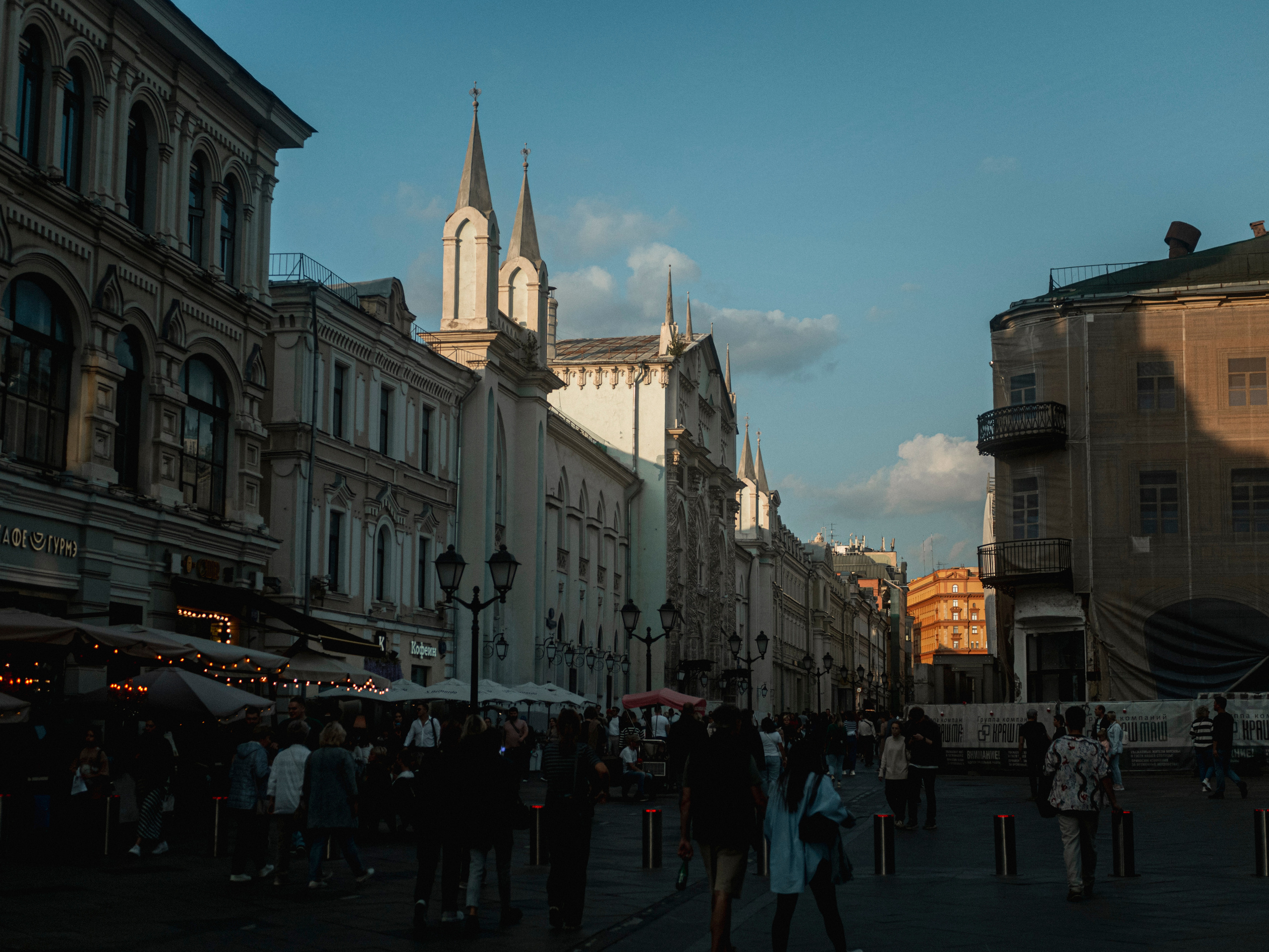 Moscou. Photographe sur Cote d’Azur. Portraits de familles, couples, enfants, événements