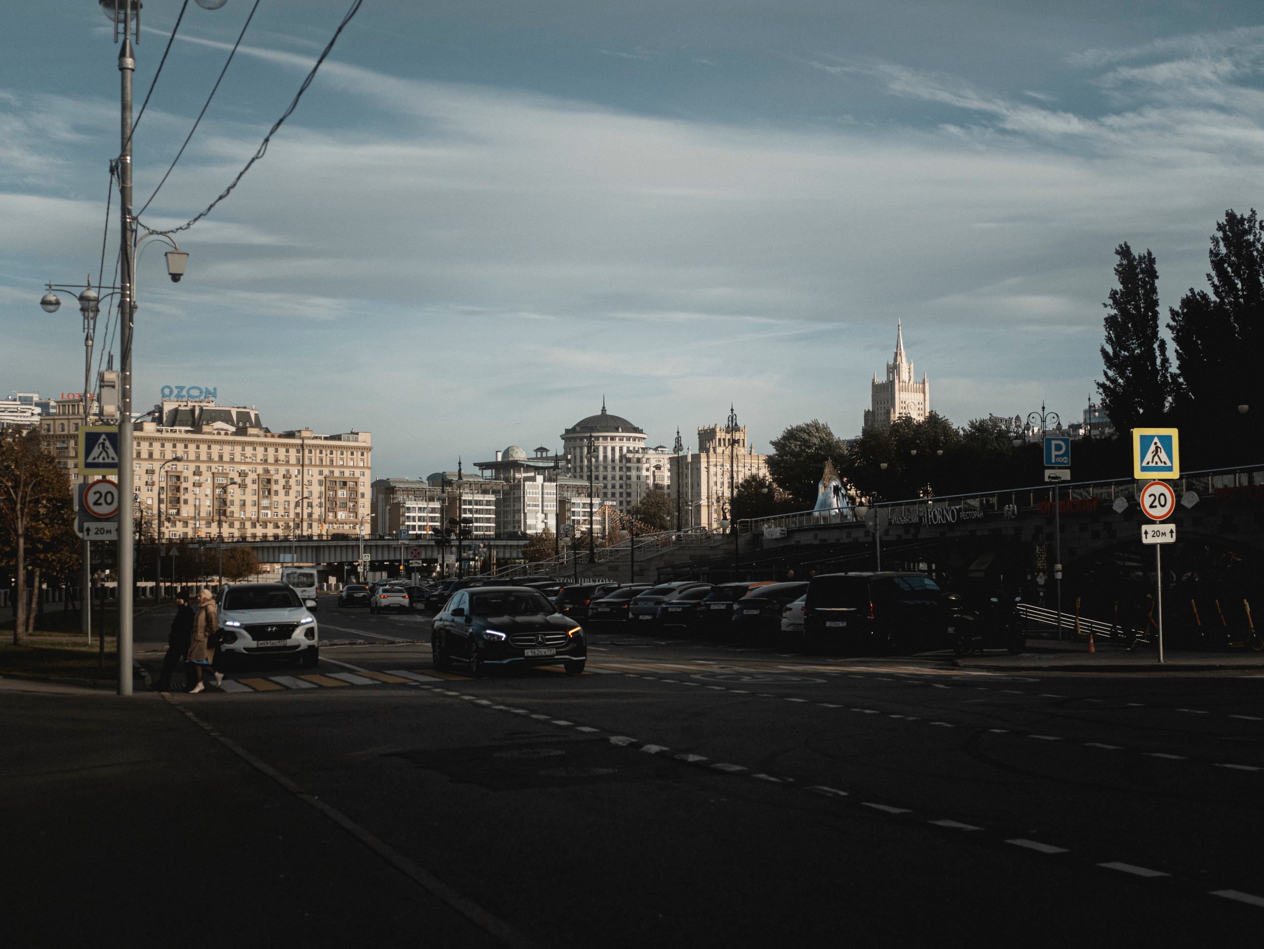 Moscou. Photographe sur Cote d’Azur. Portraits de familles, couples, enfants, événements