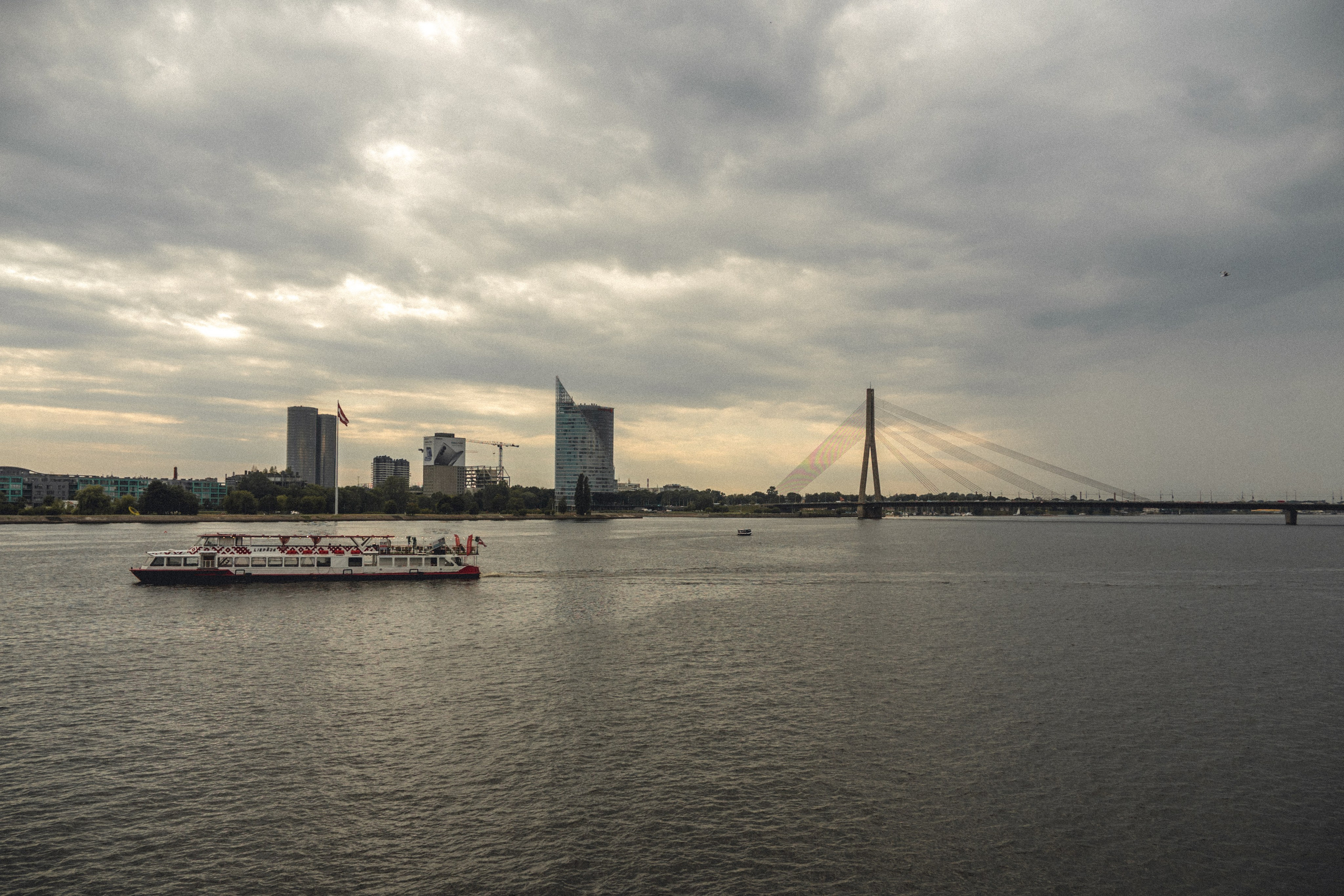 Voyage à Riga. Photographe sur Cote d’Azur. Portraits de familles, couples, enfants, événements