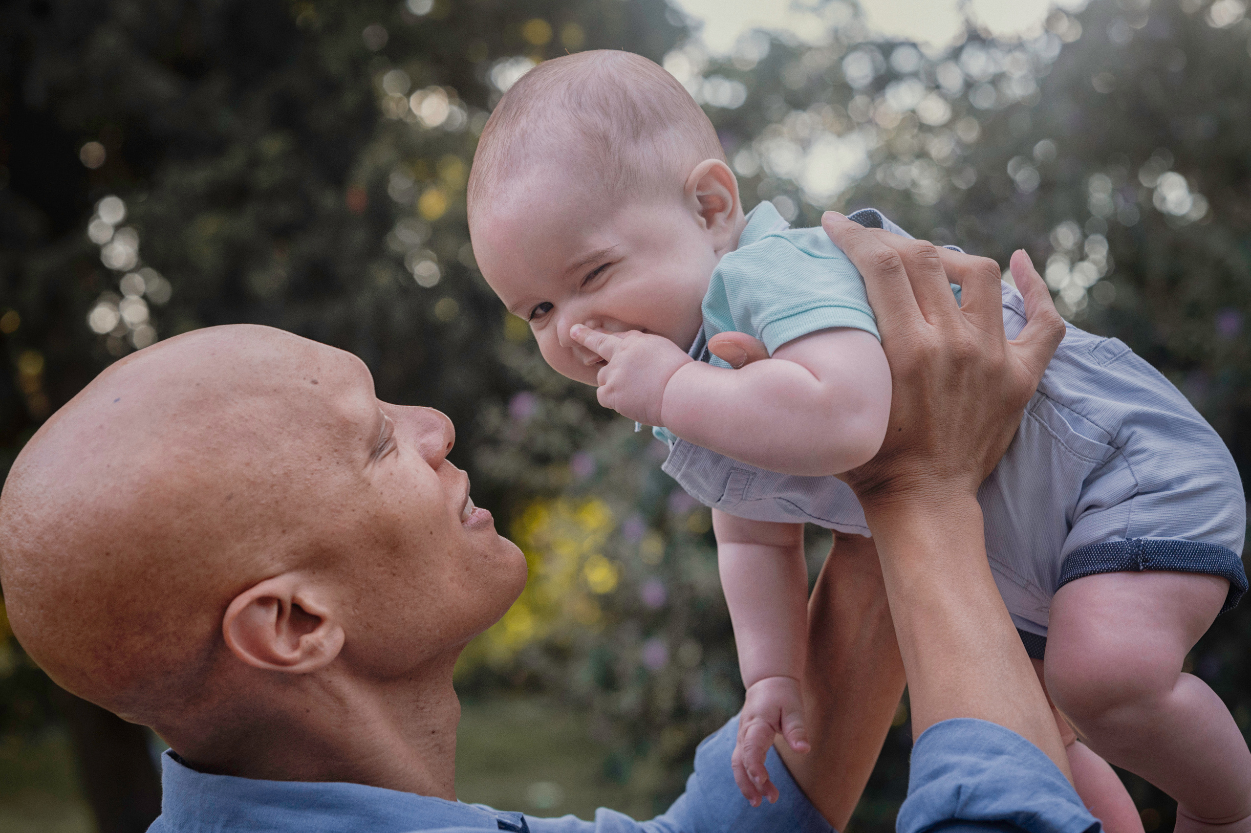 Famille. Photographe sur Cote d’Azur. Portraits de familles, couples, enfants, événements