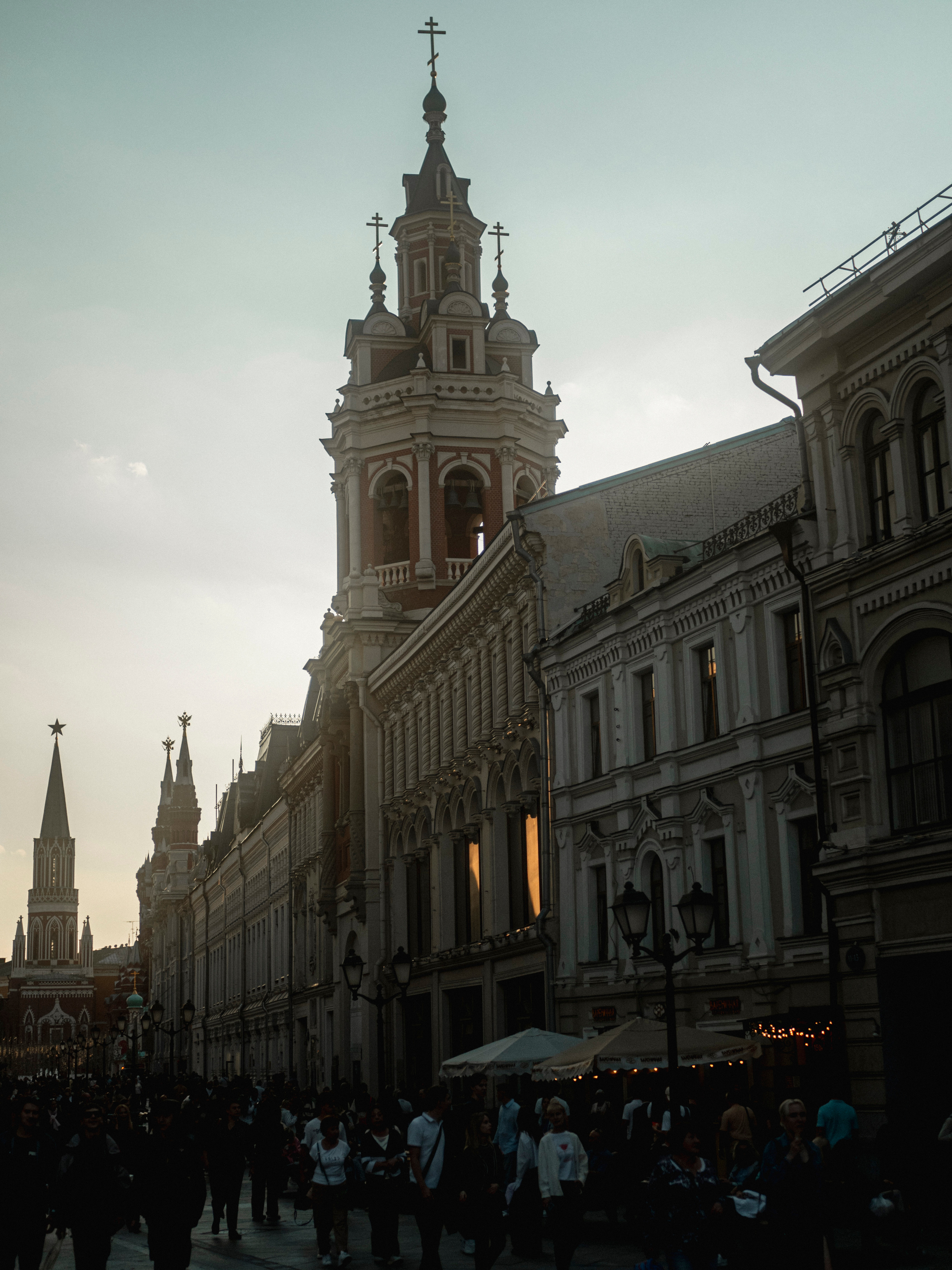 Moscou. Photographe sur Cote d’Azur. Portraits de familles, couples, enfants, événements