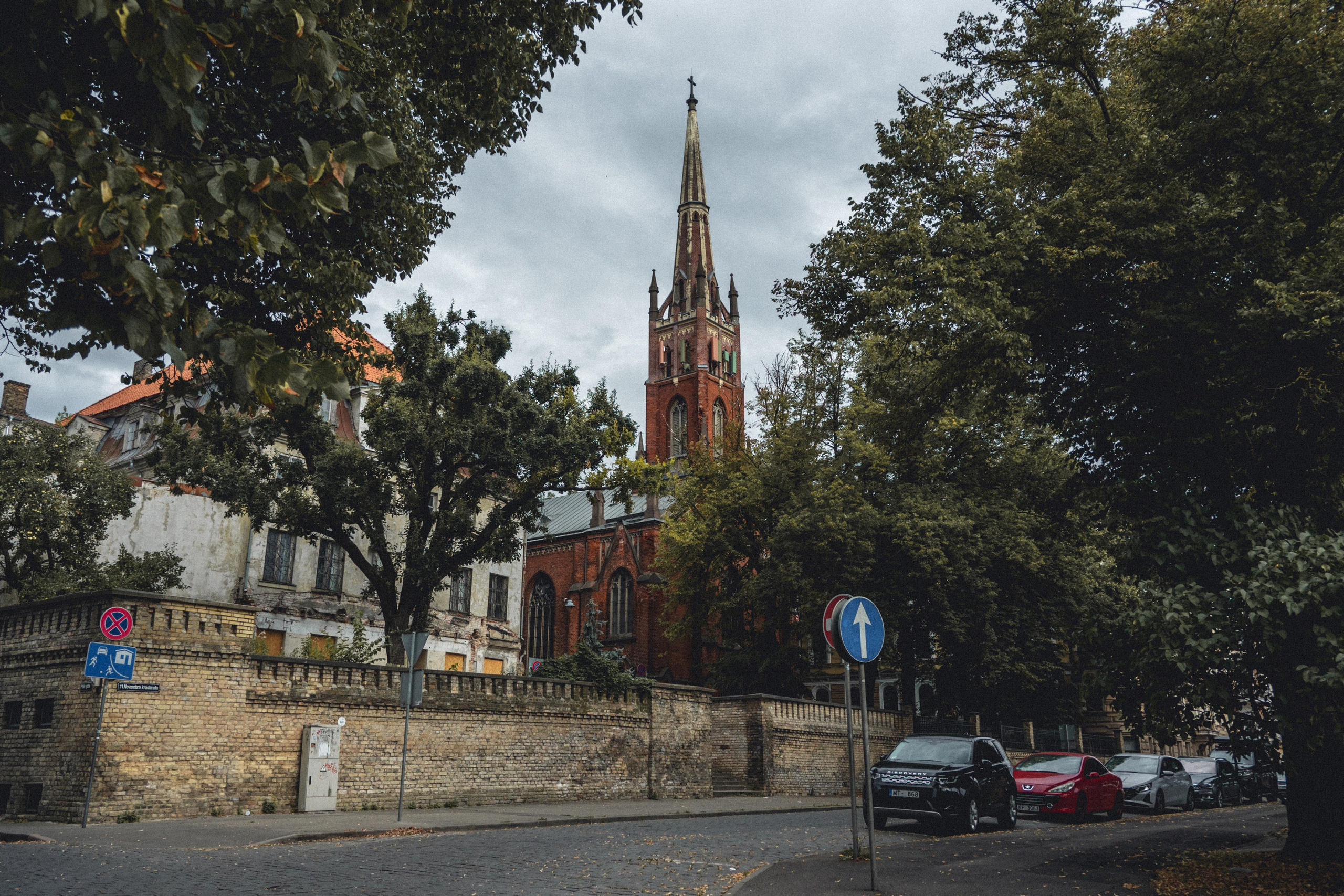 Voyage à Riga. Photographe sur Cote d’Azur. Portraits de familles, couples, enfants, événements
