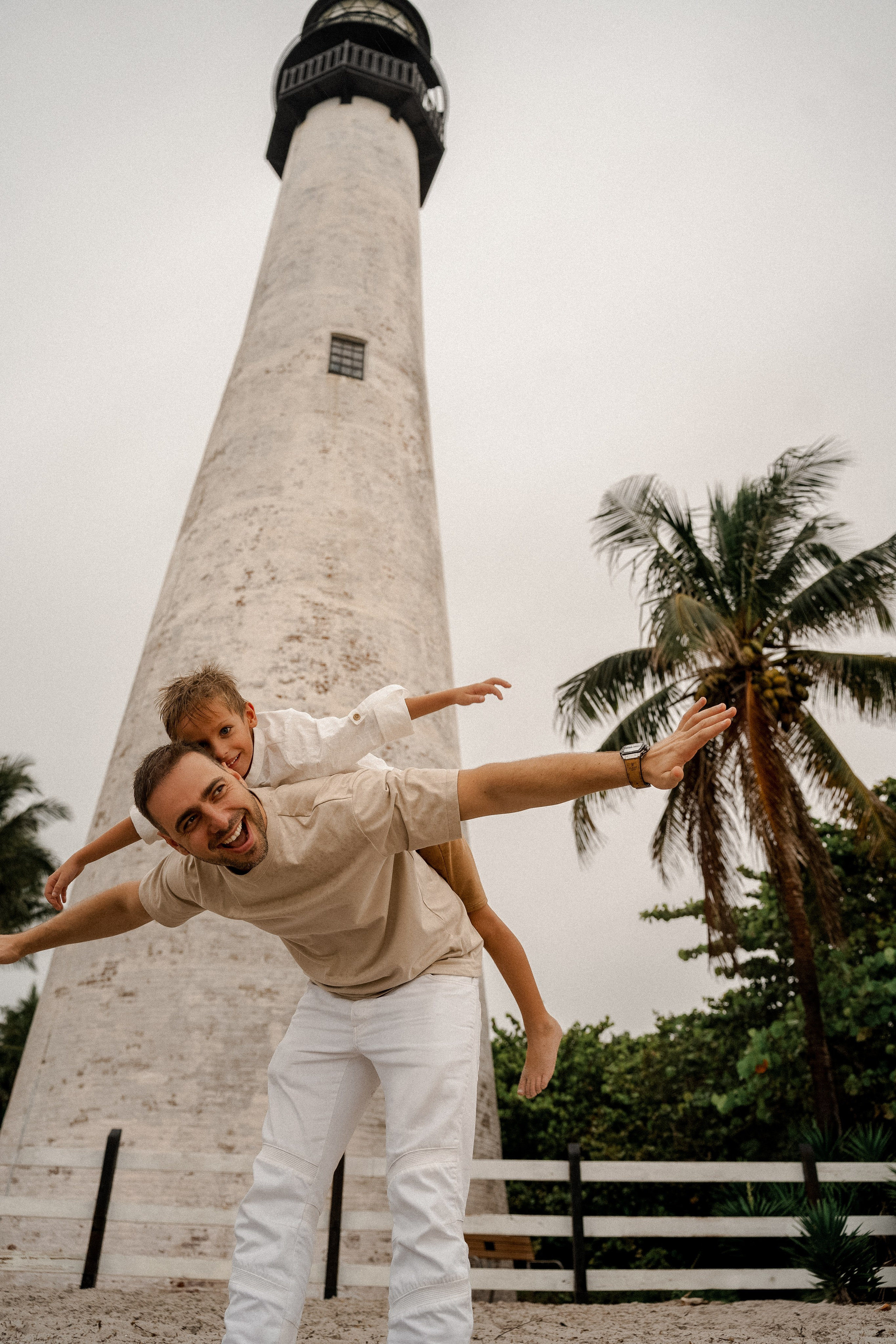 Move’s Family. Main