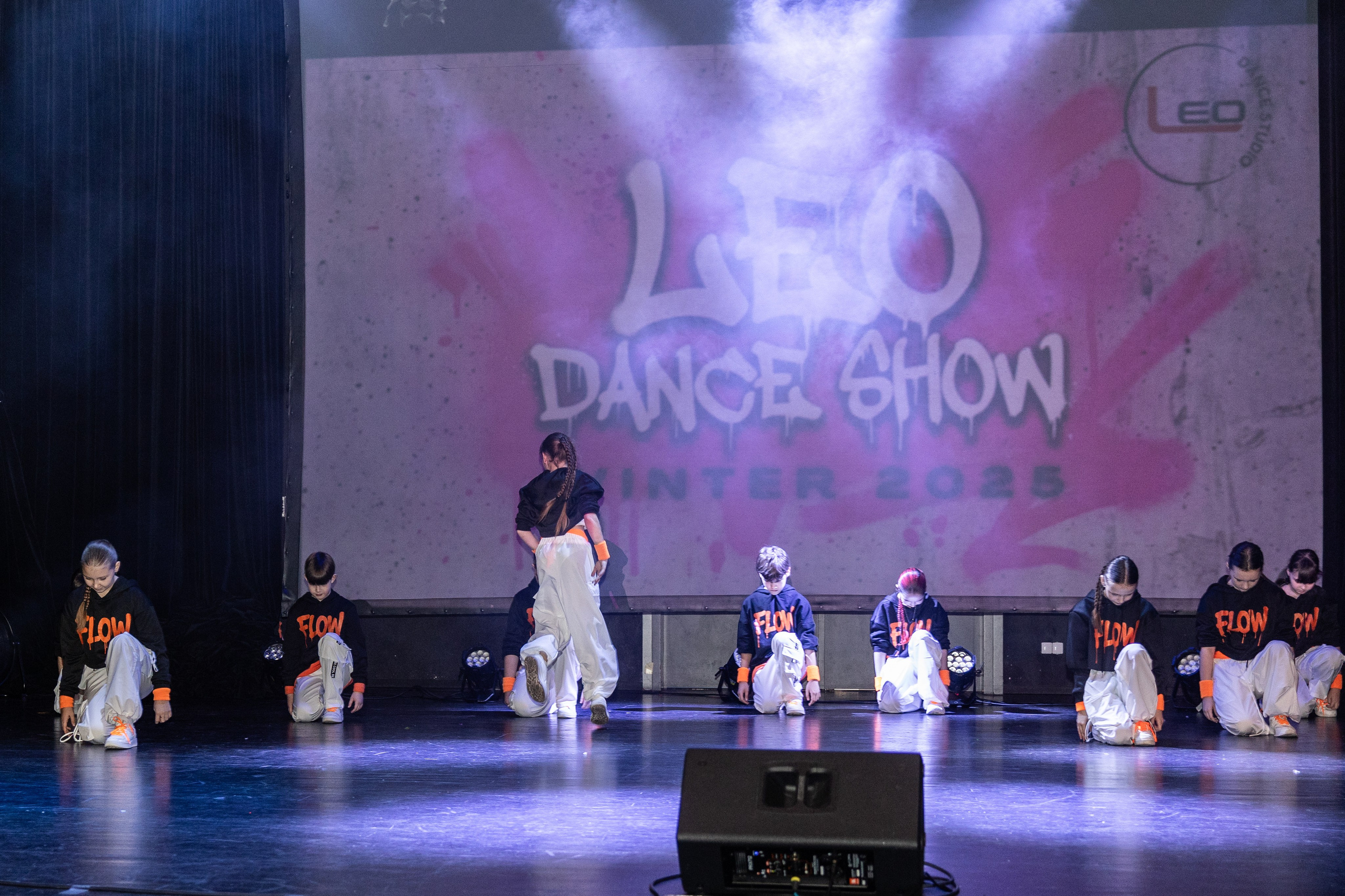 LEO DANCE SHOW WINTER 2025. Семейный и детский фотограф в Варшаве Мила Бобровская