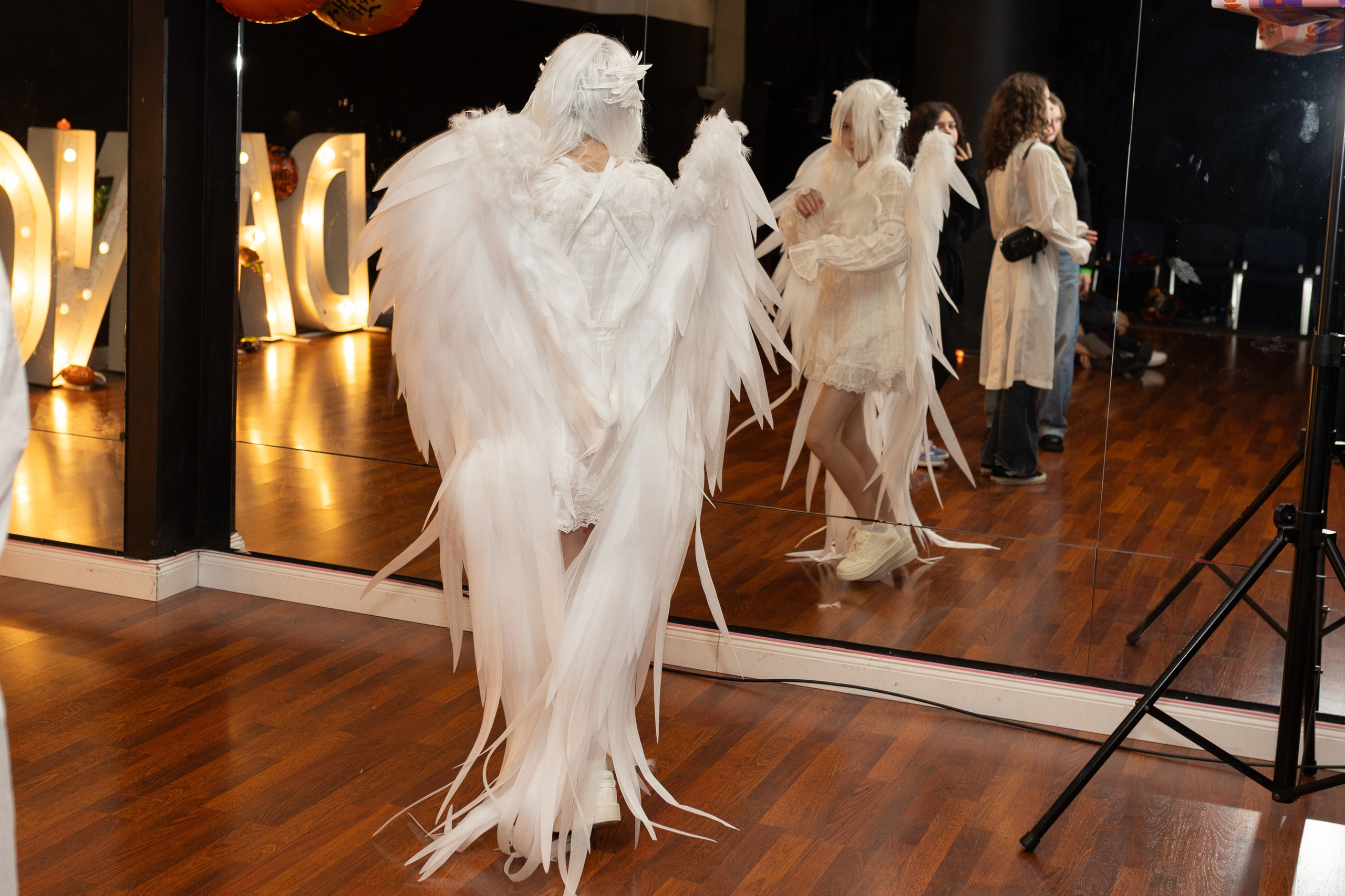 Leo dance studio Helloween 2025. Семейный и детский фотограф в Варшаве Мила Бобровская