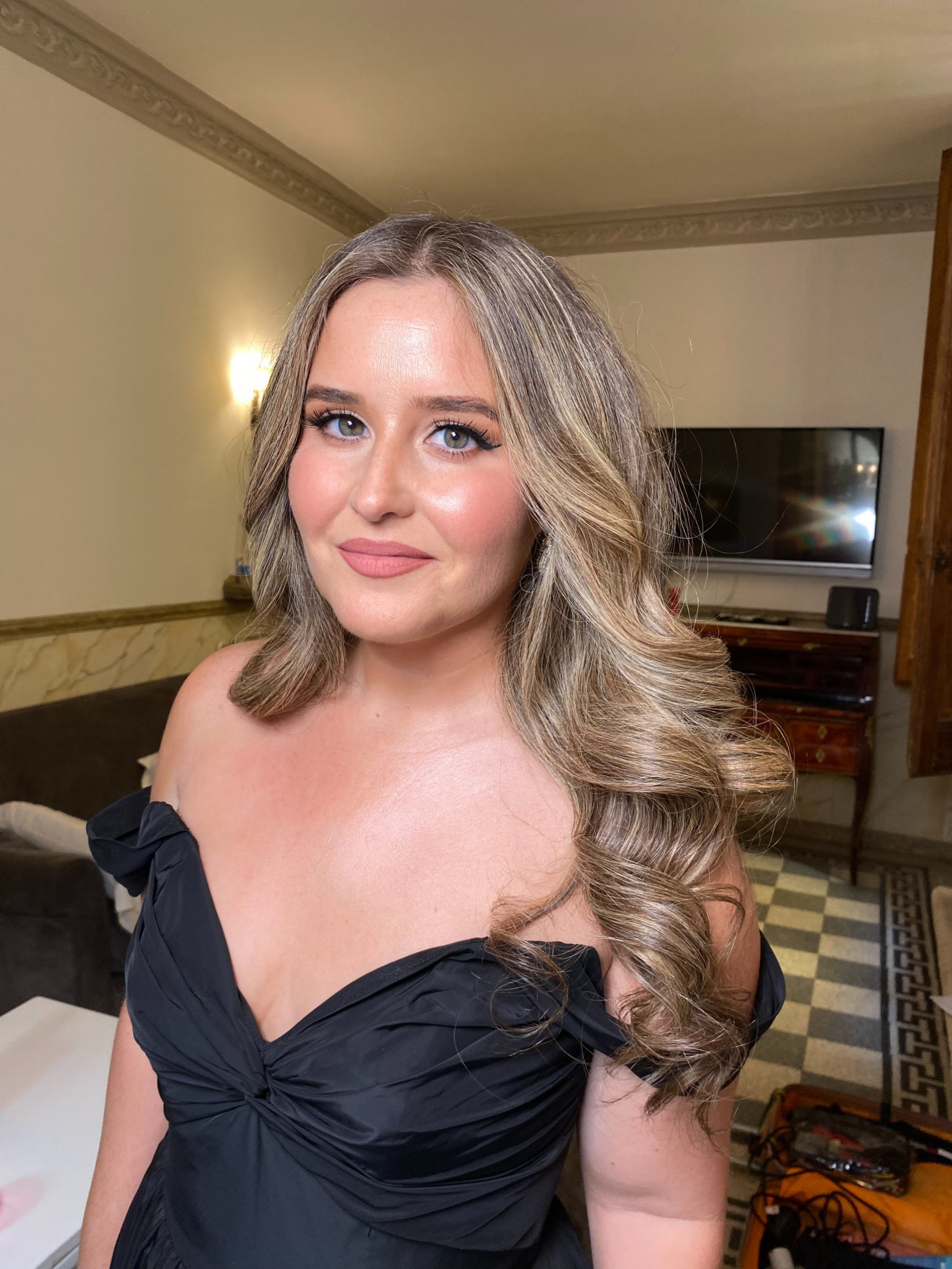 Chic and radiant bridesmaids showcasing flawless makeup artistry, adding a touch of glamour to any bridal party. Elevate your wedding day with our expert makeup services tailored for bridesmaids, ensuring every member shines with confidence and style.