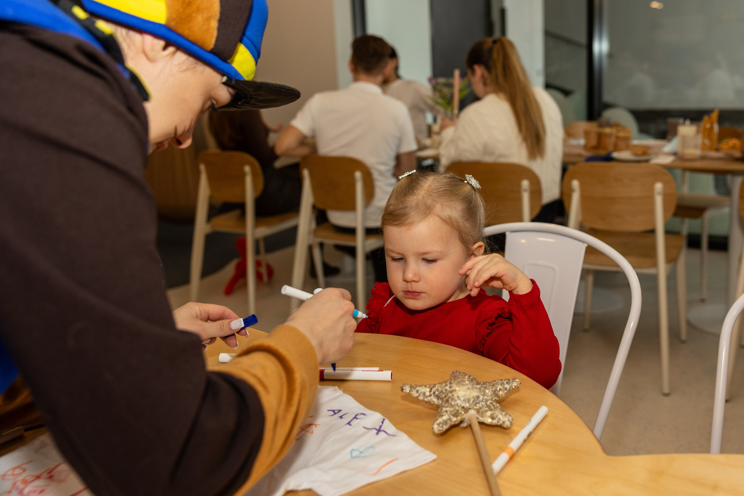 День рождения Артёма 24 января 2026 года. Семейный и детский фотограф в Варшаве Мила Бобровская