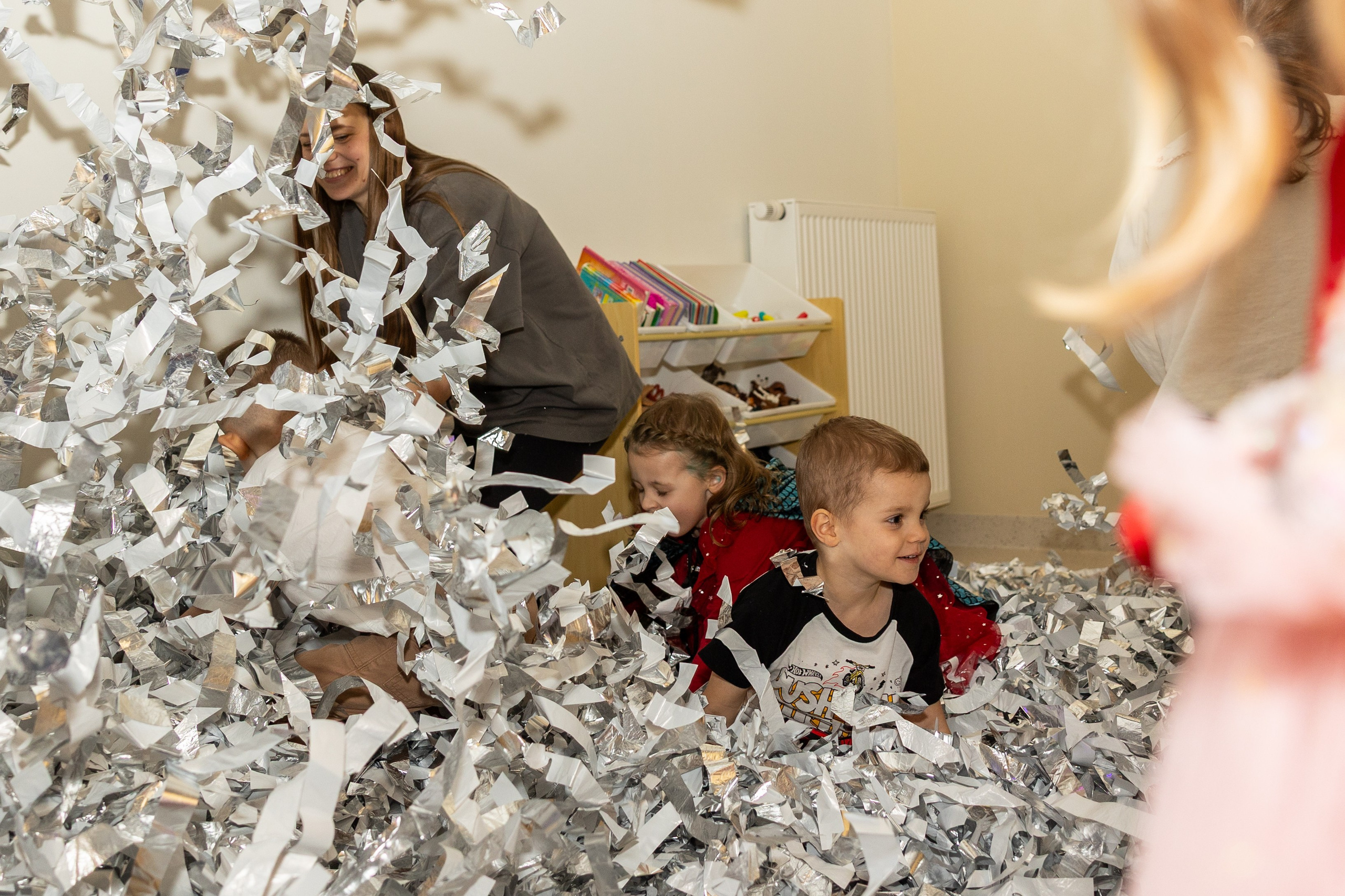 День рождения Артёма 24 января 2026 года. Семейный и детский фотограф в Варшаве Мила Бобровская