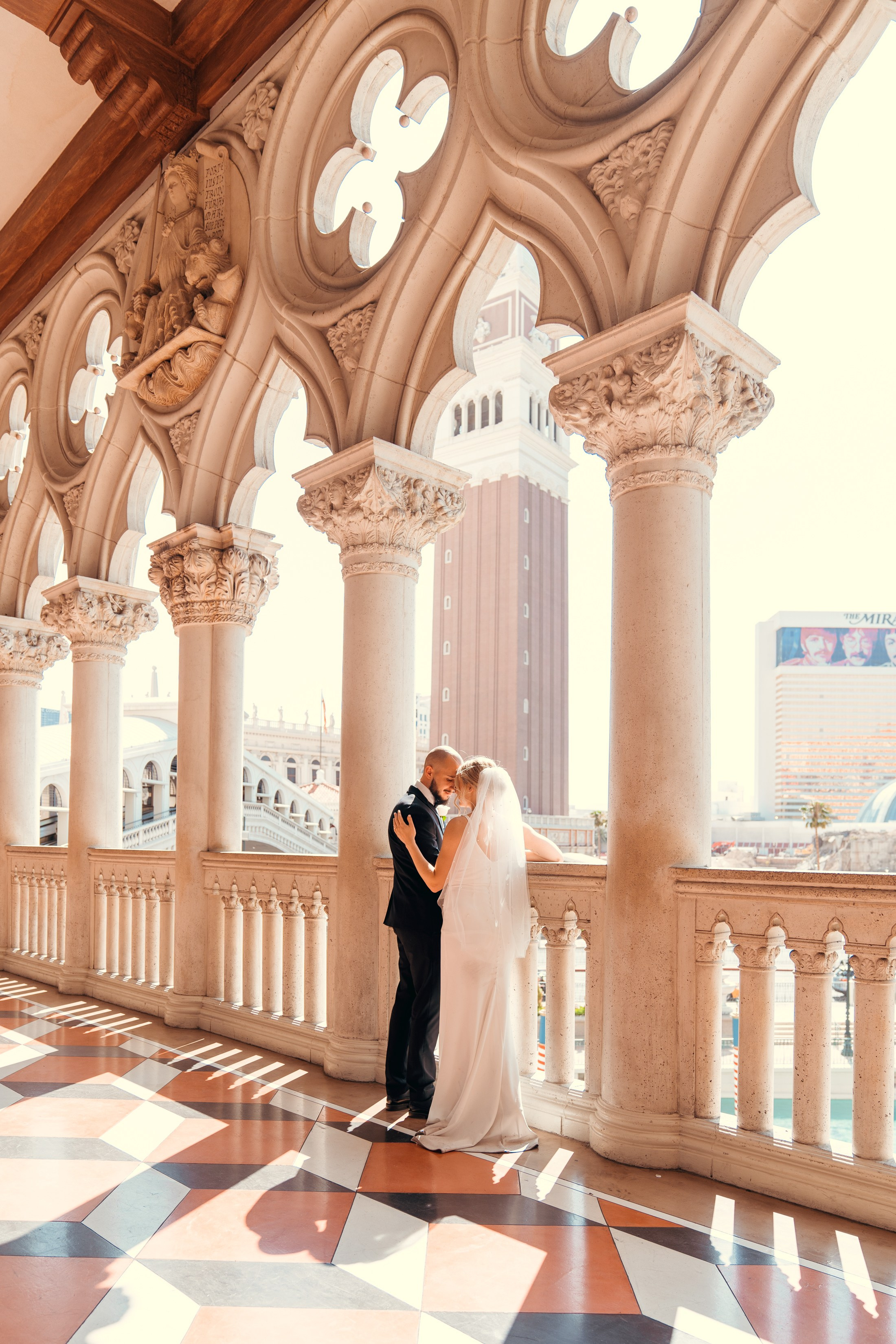 Oksana&Ivan. Wedding & elopement photographer Viktoriya Kravtsov. Las Vegas