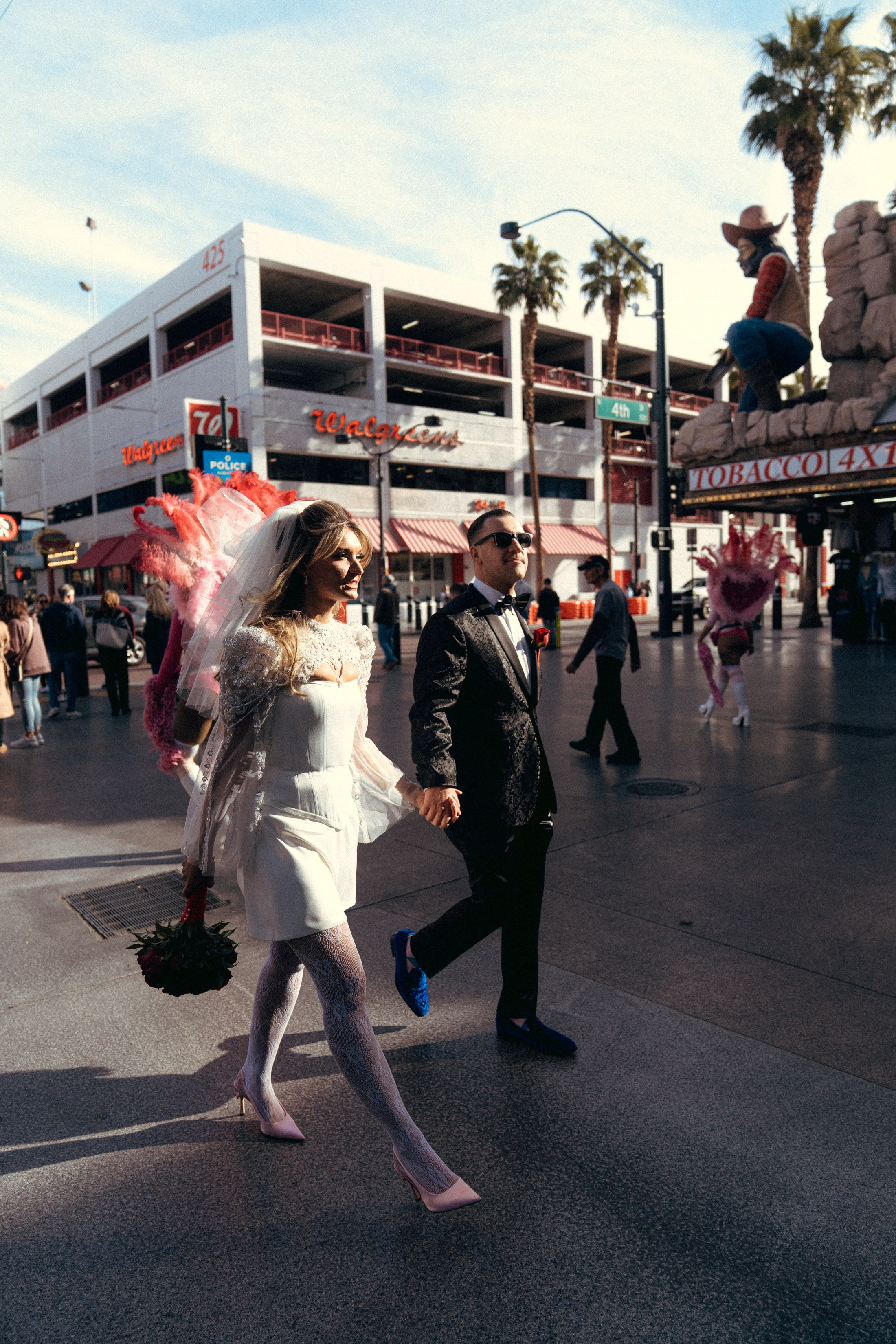 P&J. Wedding & elopement photographer Viktoriya Kravtsov. Las Vegas