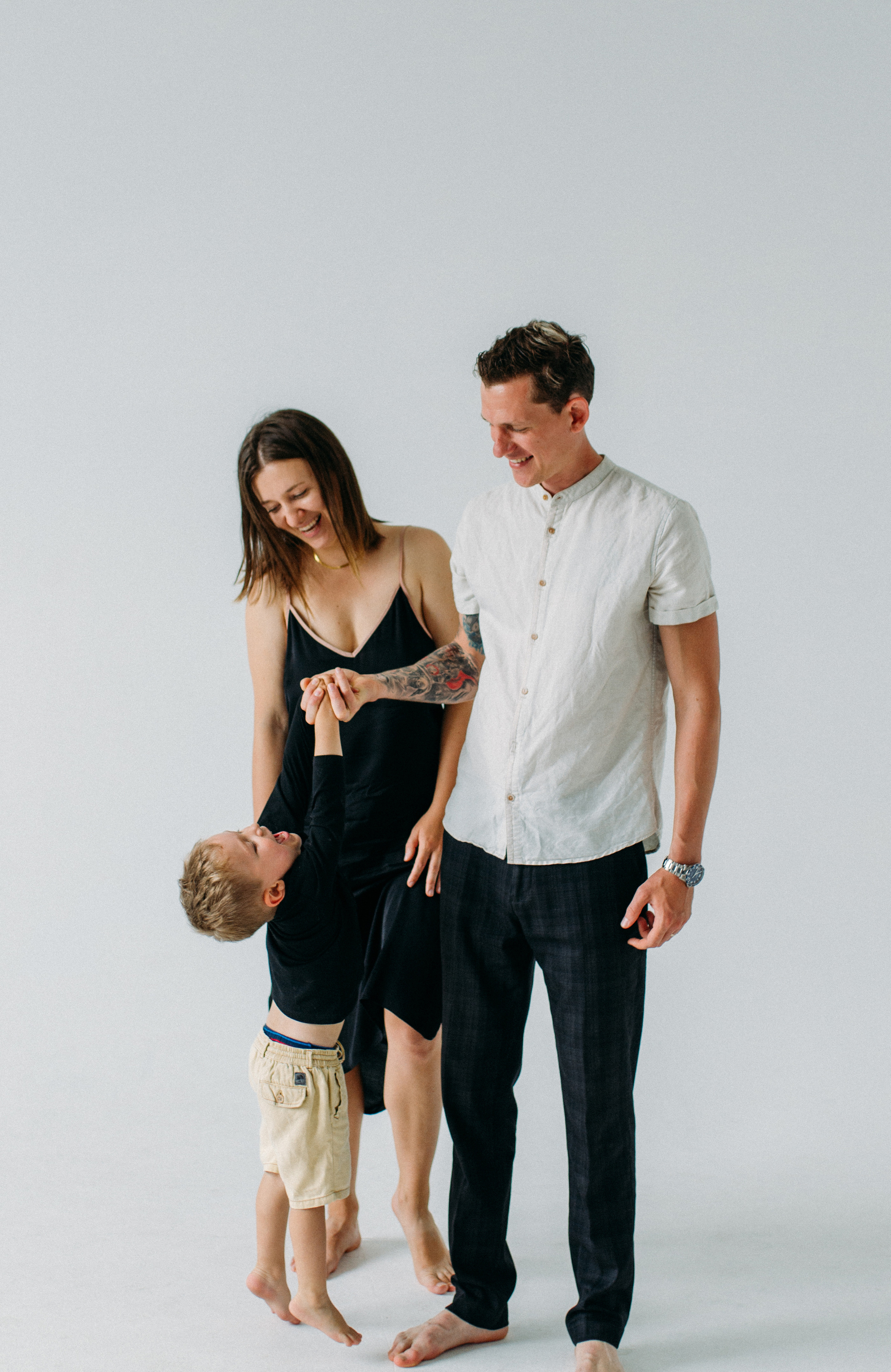 Christine & Anton & Arnold. Krása tehotenstva v objektíve — Maria Milosovic, tehotenská fotografka