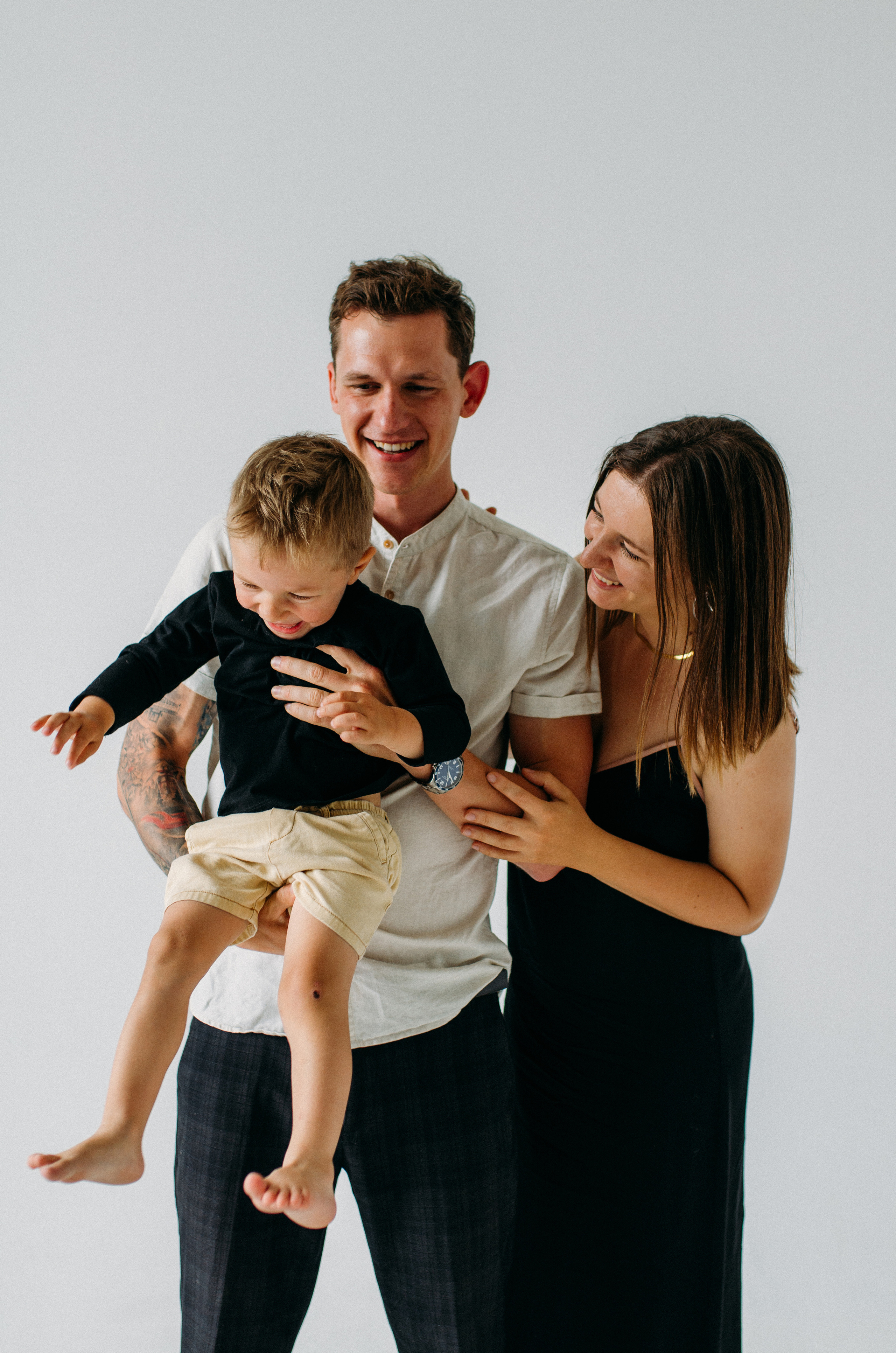 Christine & Anton & Arnold. Krása tehotenstva v objektíve — Maria Milosovic, tehotenská fotografka