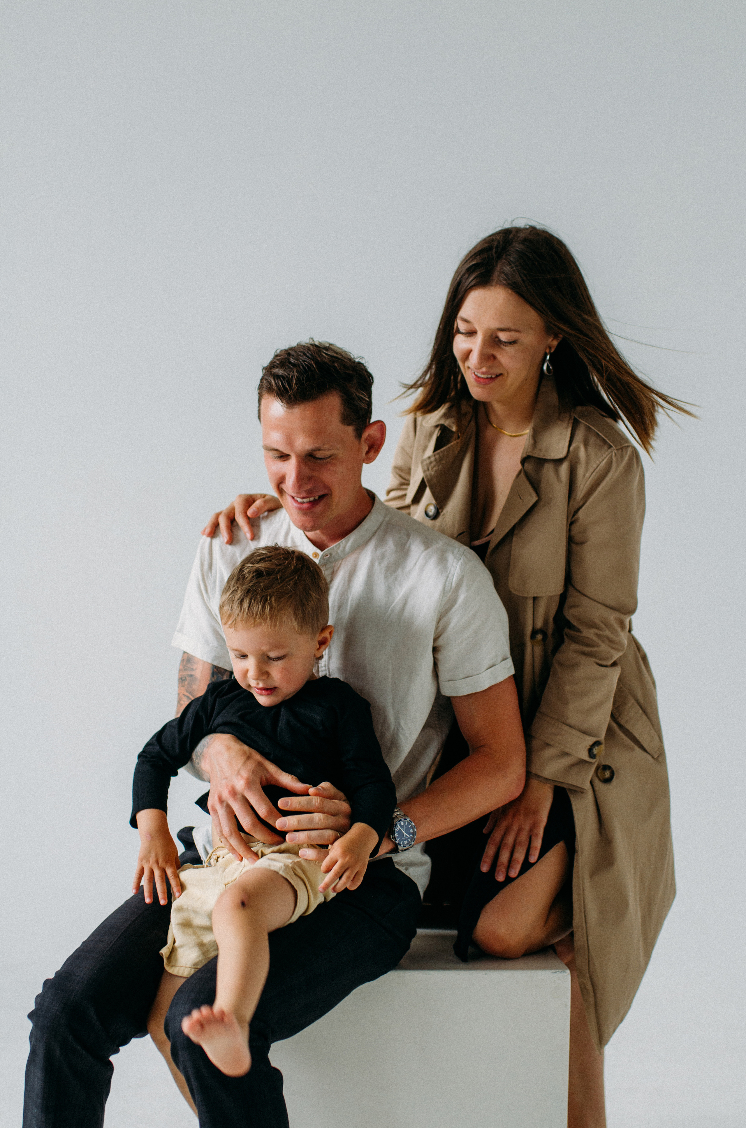 Christine & Anton & Arnold. Krása tehotenstva v objektíve — Maria Milosovic, tehotenská fotografka