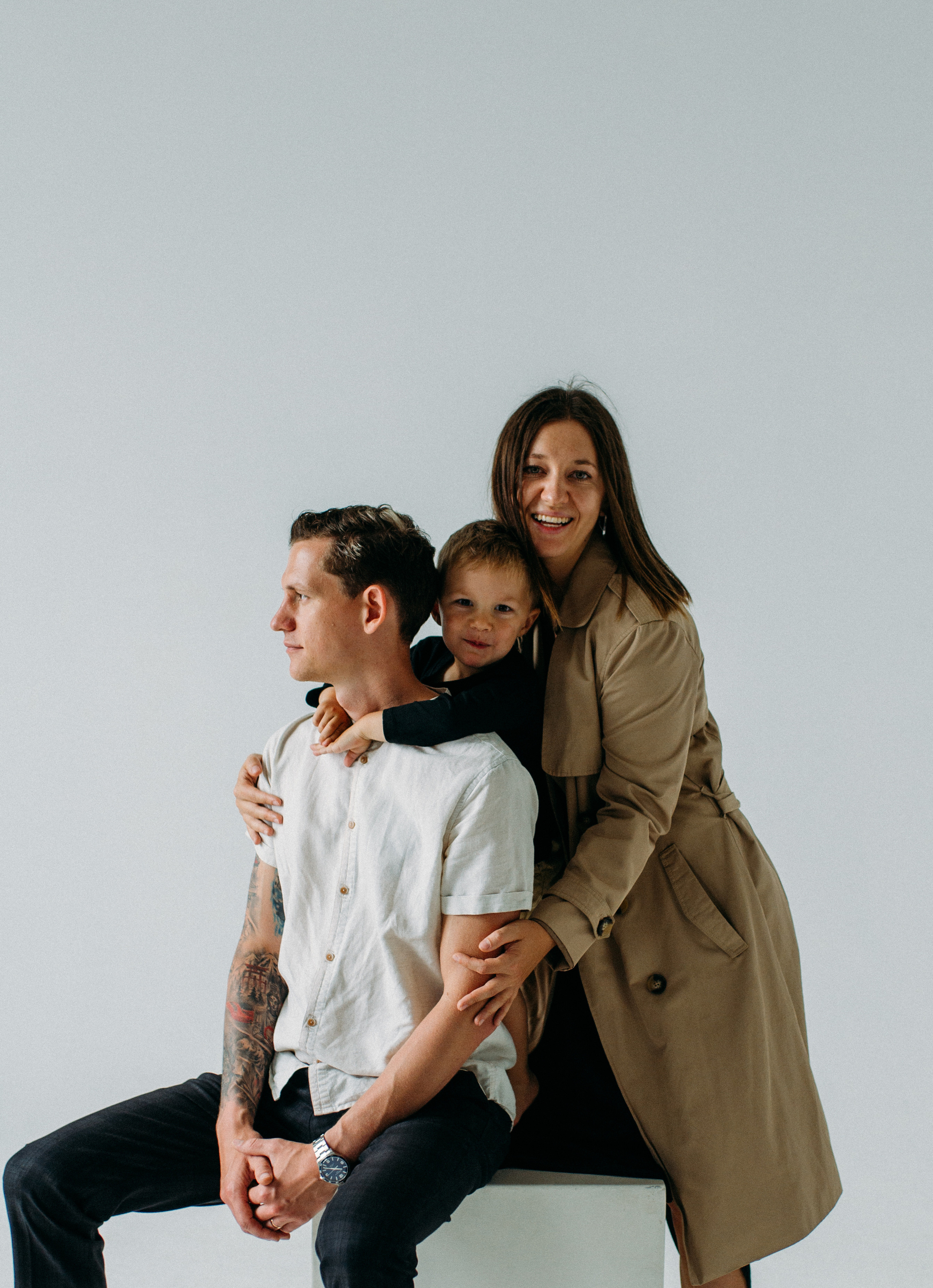 Christine & Anton & Arnold. Krása tehotenstva v objektíve — Maria Milosovic, tehotenská fotografka