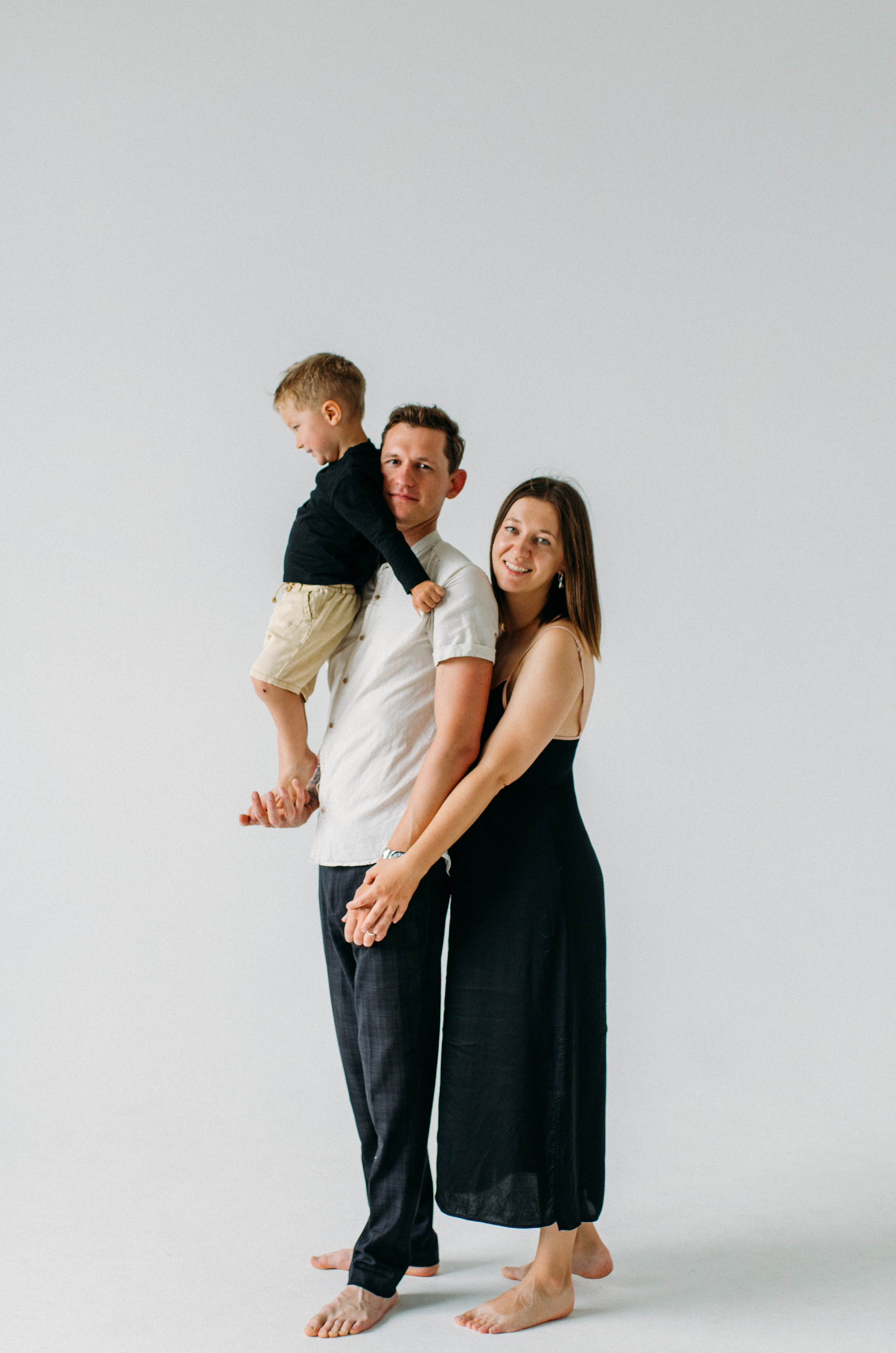 Christine & Anton & Arnold. Krása tehotenstva v objektíve — Maria Milosovic, tehotenská fotografka