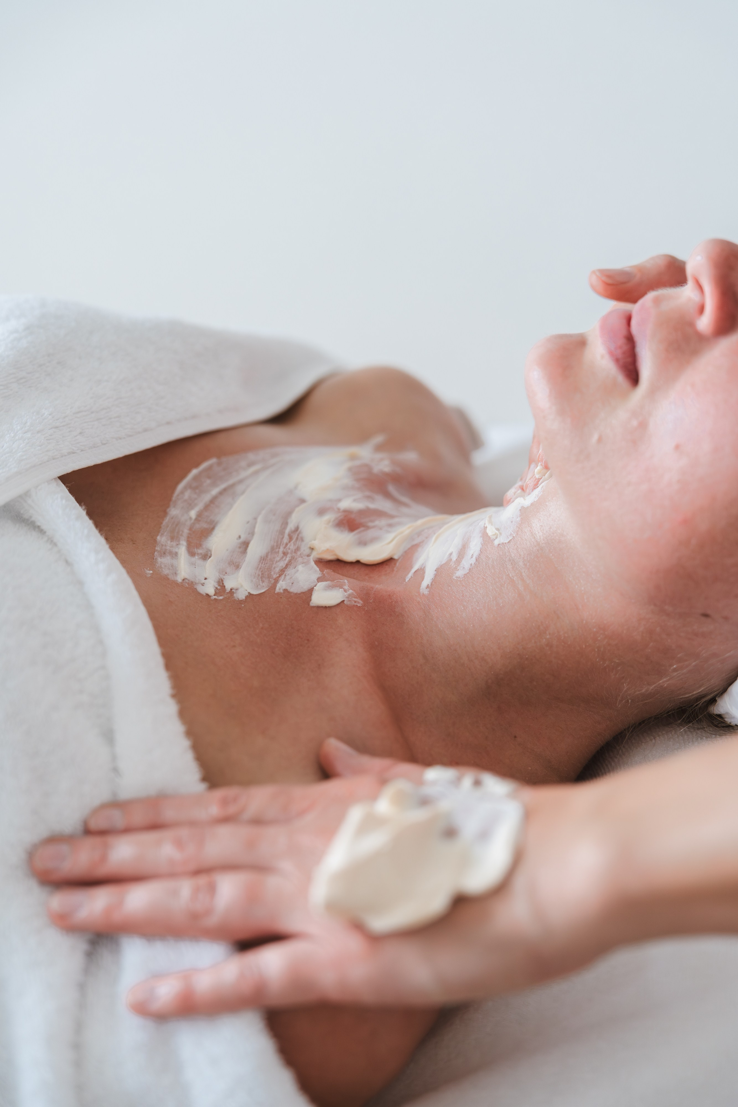 Personal Branding. Photographer in Zurich – Weddings, Portraits & Event Photography | Anetta Damm