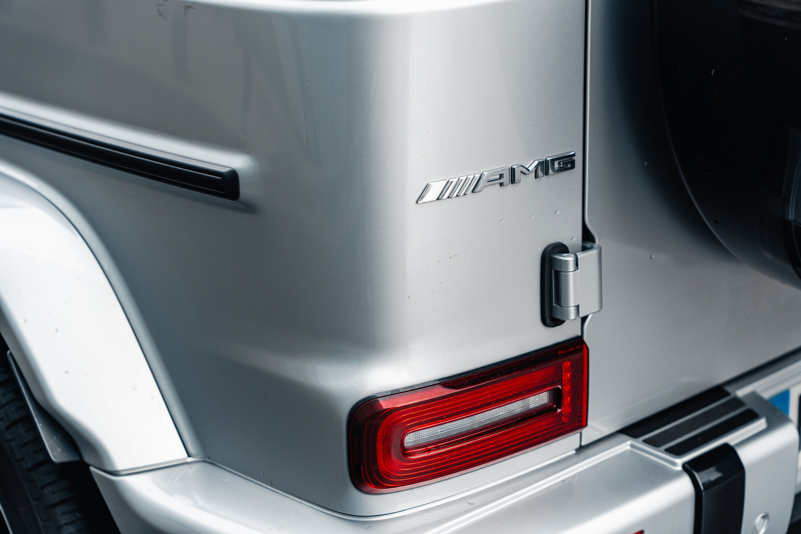 Mercedes-Benz G63 AMG. Photographer in Paris — Vitalii Motruk