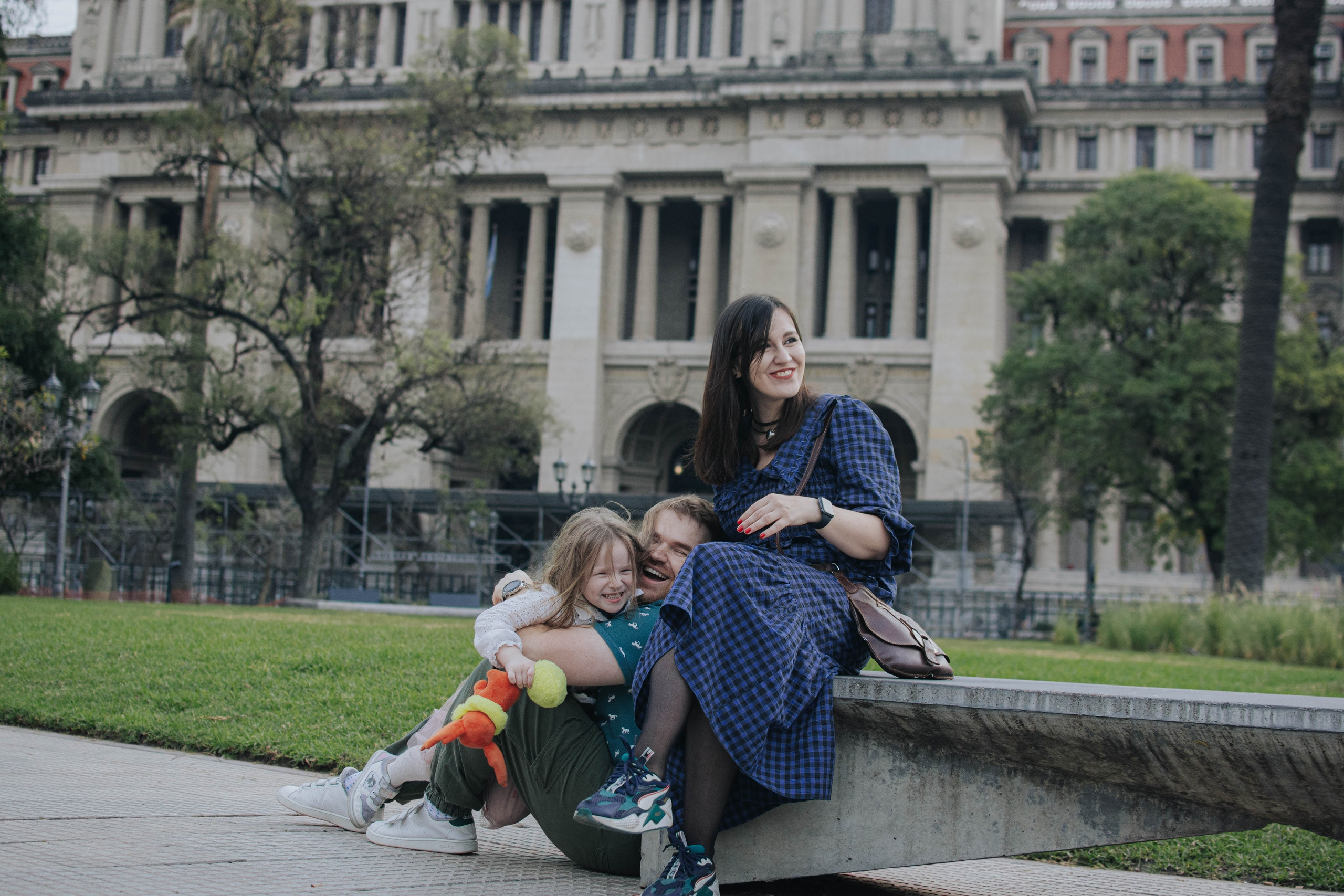 Photographer’s fam. Photographer @elmirkami in the city of Buenos Aires