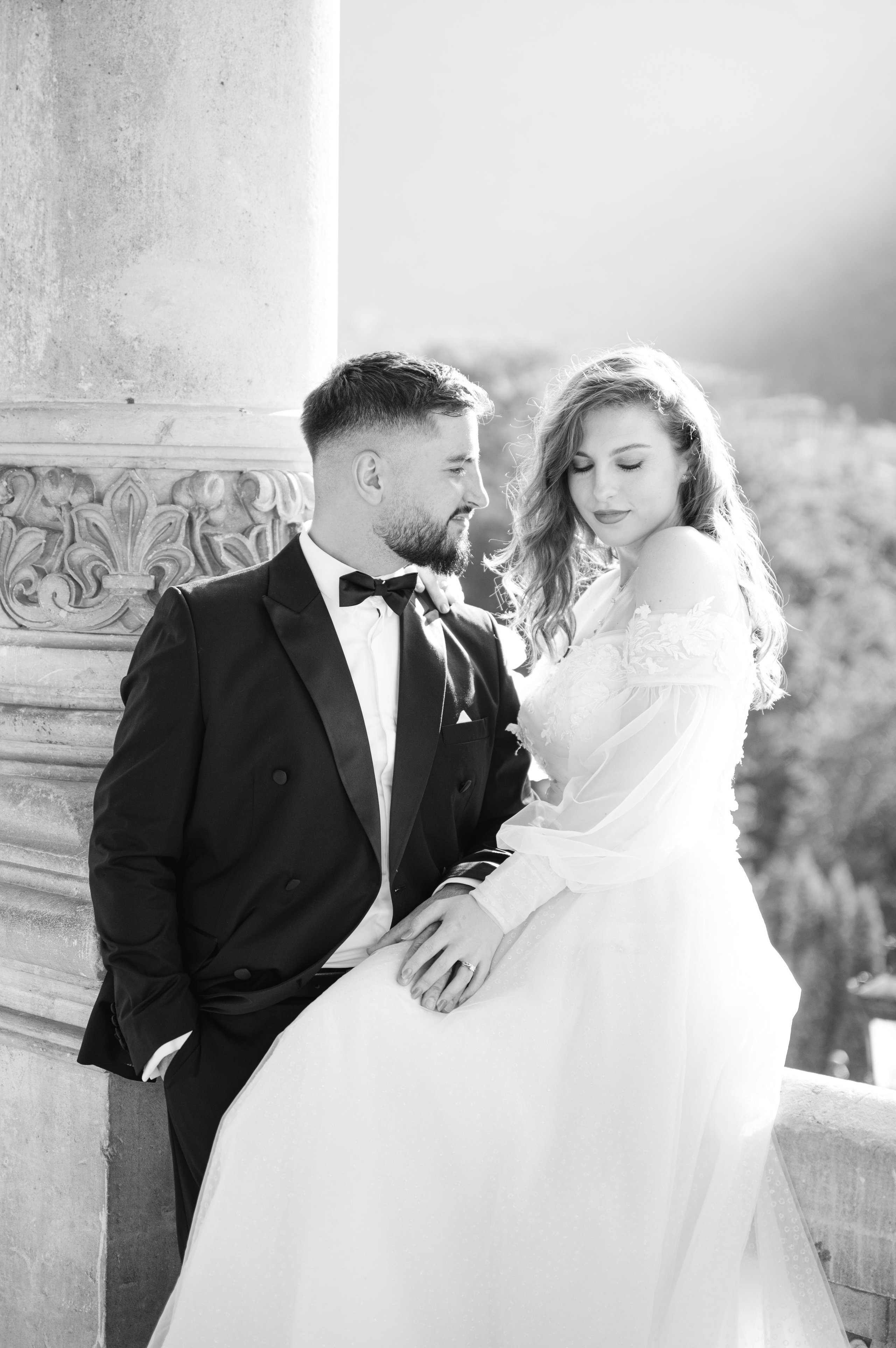 Sedinta foto trash the dress la castelul Cantacuzino