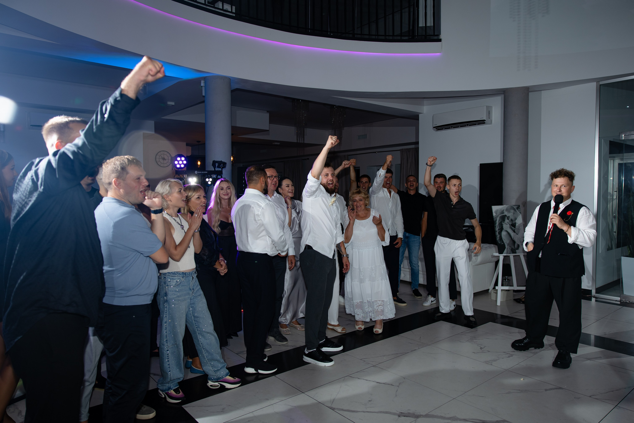 Артур + Анастасія. Весільний, сімейний фотограф Варшава