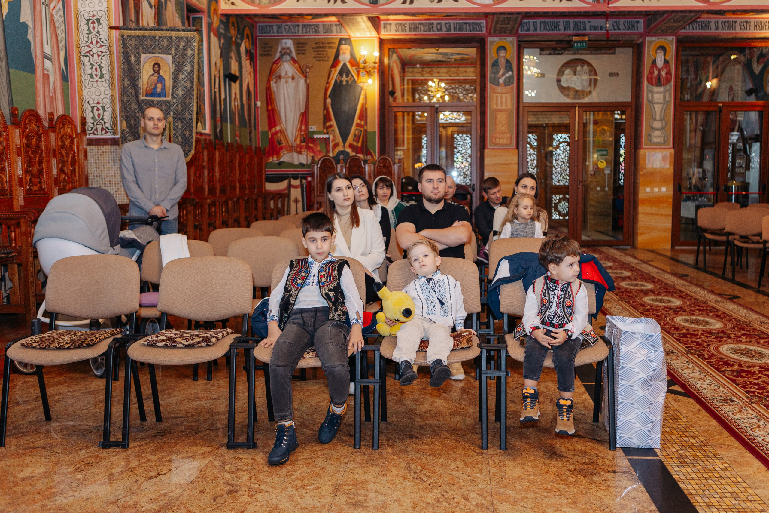 Botezul micuțului Matteo. Cristina Andronache fotograf Brașov fotograf de familie fotograf de nunta Brașov