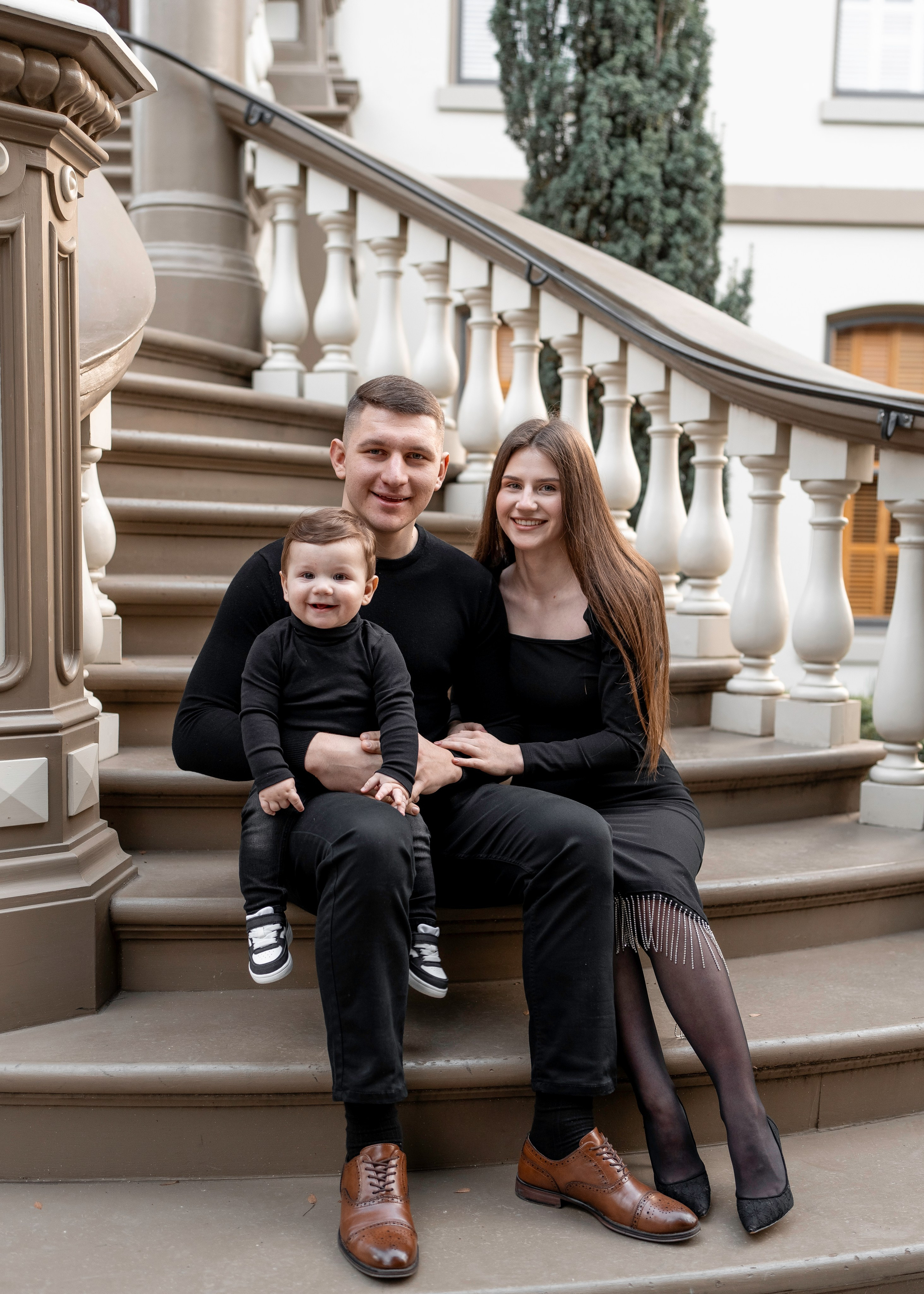 Artem, Nadia & Elisha. Family photographer in Sacramento | Sofia Pavenko