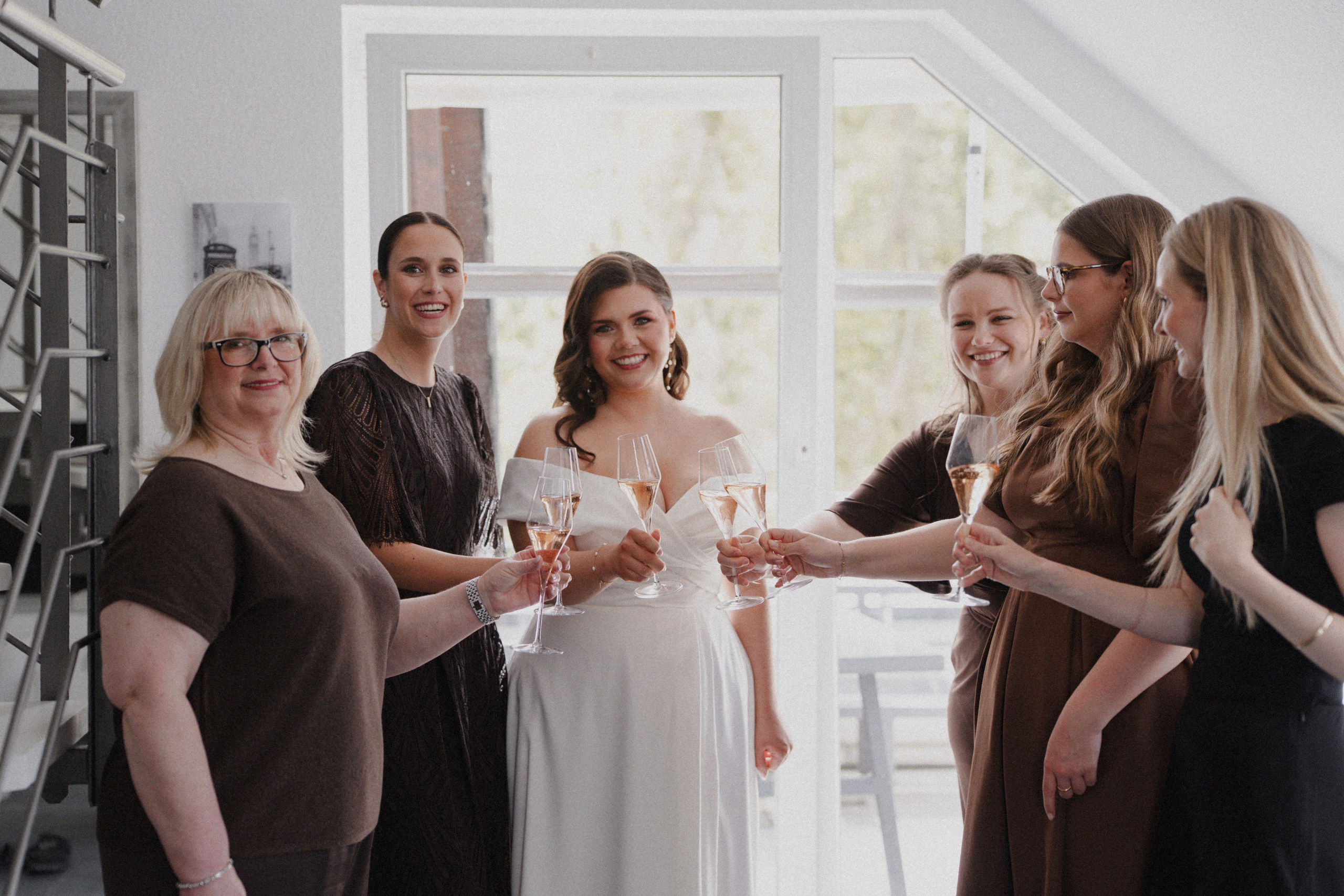 Jessica & Felix I Gesellschaft Harmonie Bochum. Hochzeitsfotografin Bochum | Halyna Reiche Fotografie NRW