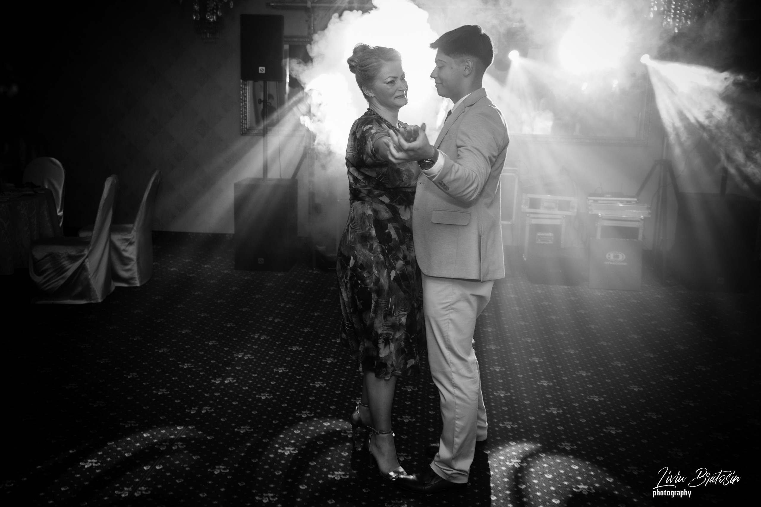 RĂZVAN. RRStudio — Fotograf evenimente