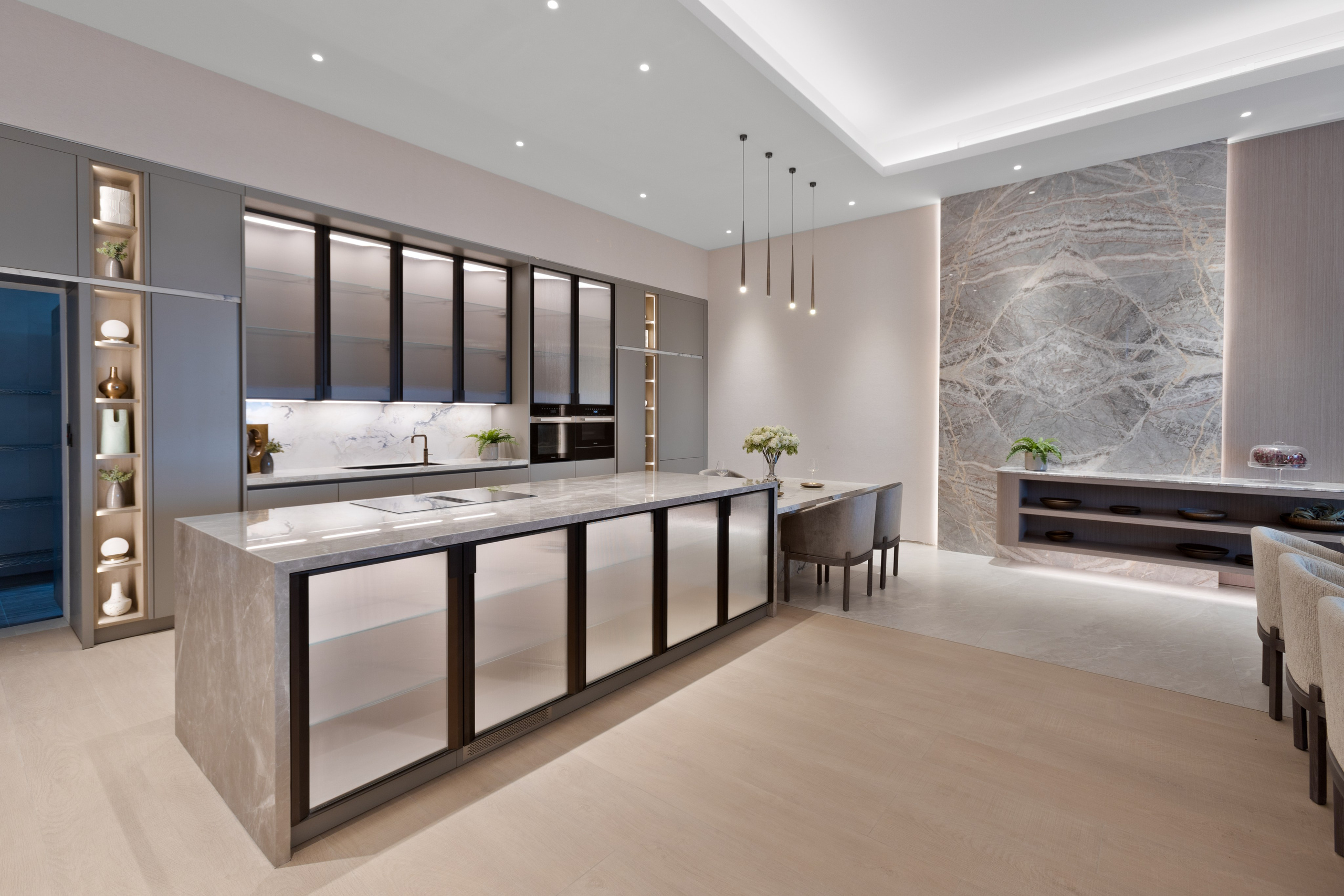 Luxury Villa — Emirates Hill. Samy Mar Boy │Portrait, Automotive and Real Estate Photographer