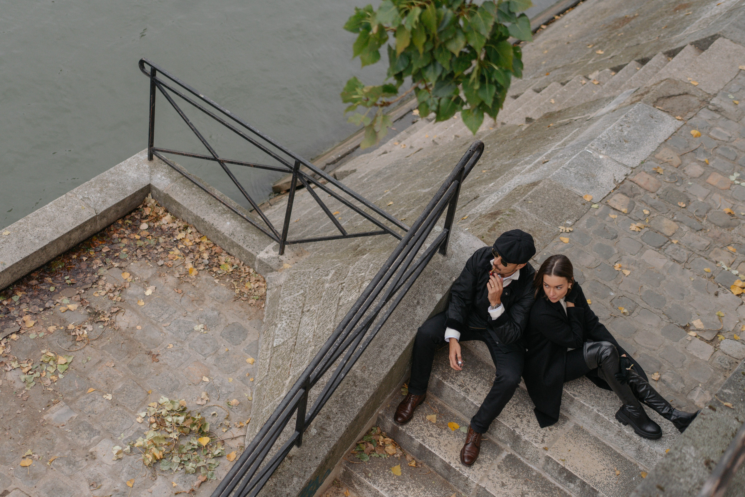 осенняя фотосессия для пары в Париже
