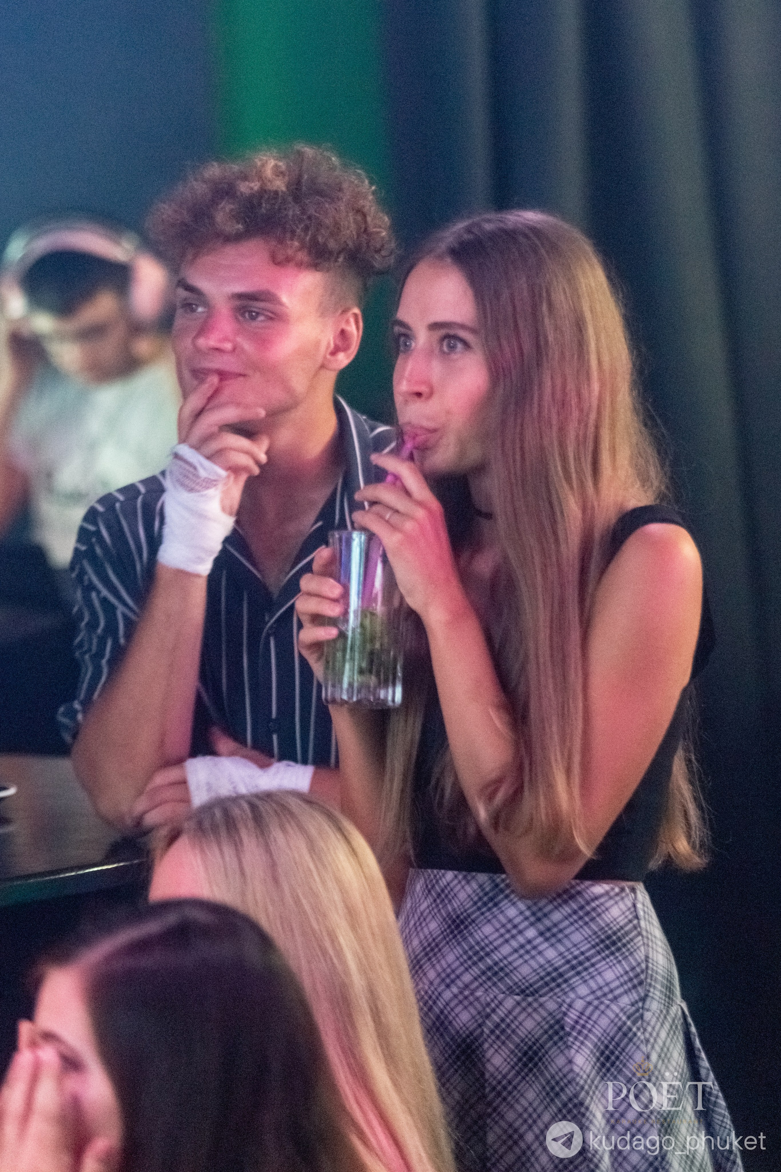 Вокальный конкурс POËT | Фоторепортаж | Афиша | DAVAYSXODIM.com PHUKET. АФИША|ФОТОРЕПОРТАЖИ|ИВЕНТЫ|ПХУКЕТ