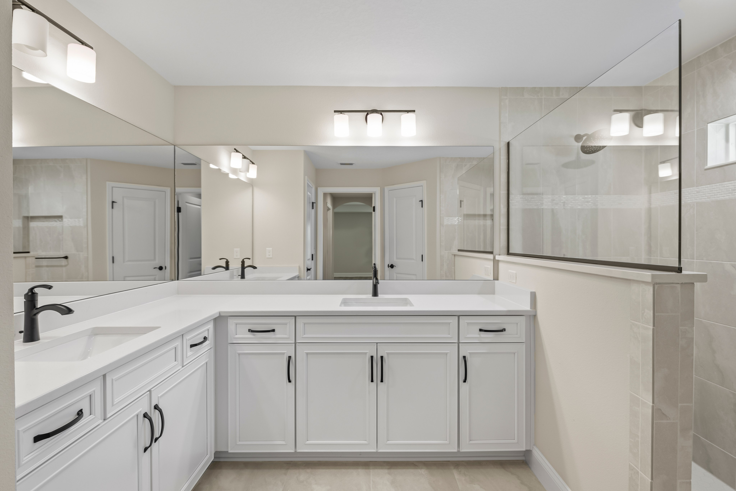 3D Tour & Floor Plan // Jaxrealtyvisual.com