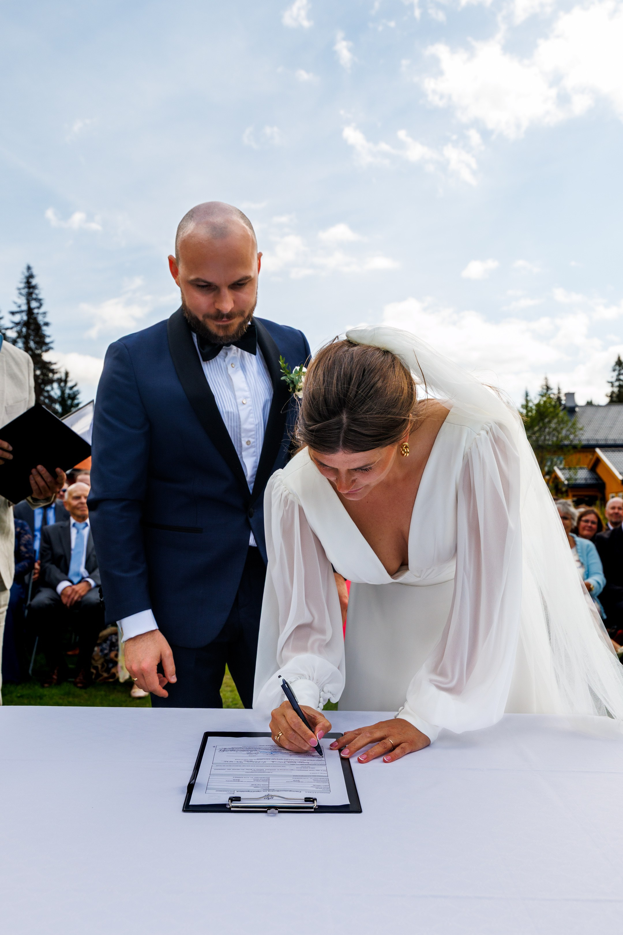 2024 – Bryllup – Sara & Knut Håkon. Bryllupsfotograf i Oslo og Rogaland — Meisal Media