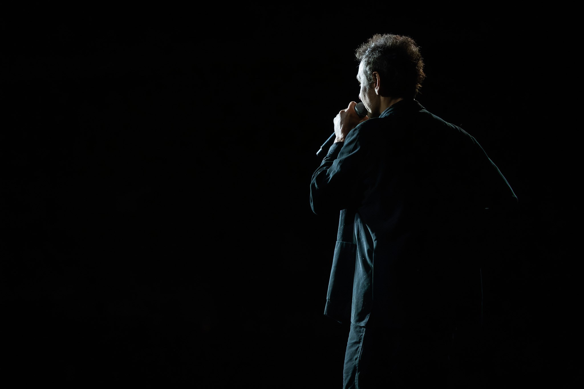 SLAVA VAKARCHUK / LOS ANGELES / 2025. Reportage concert portrait photography in the San Francisco Bay Area