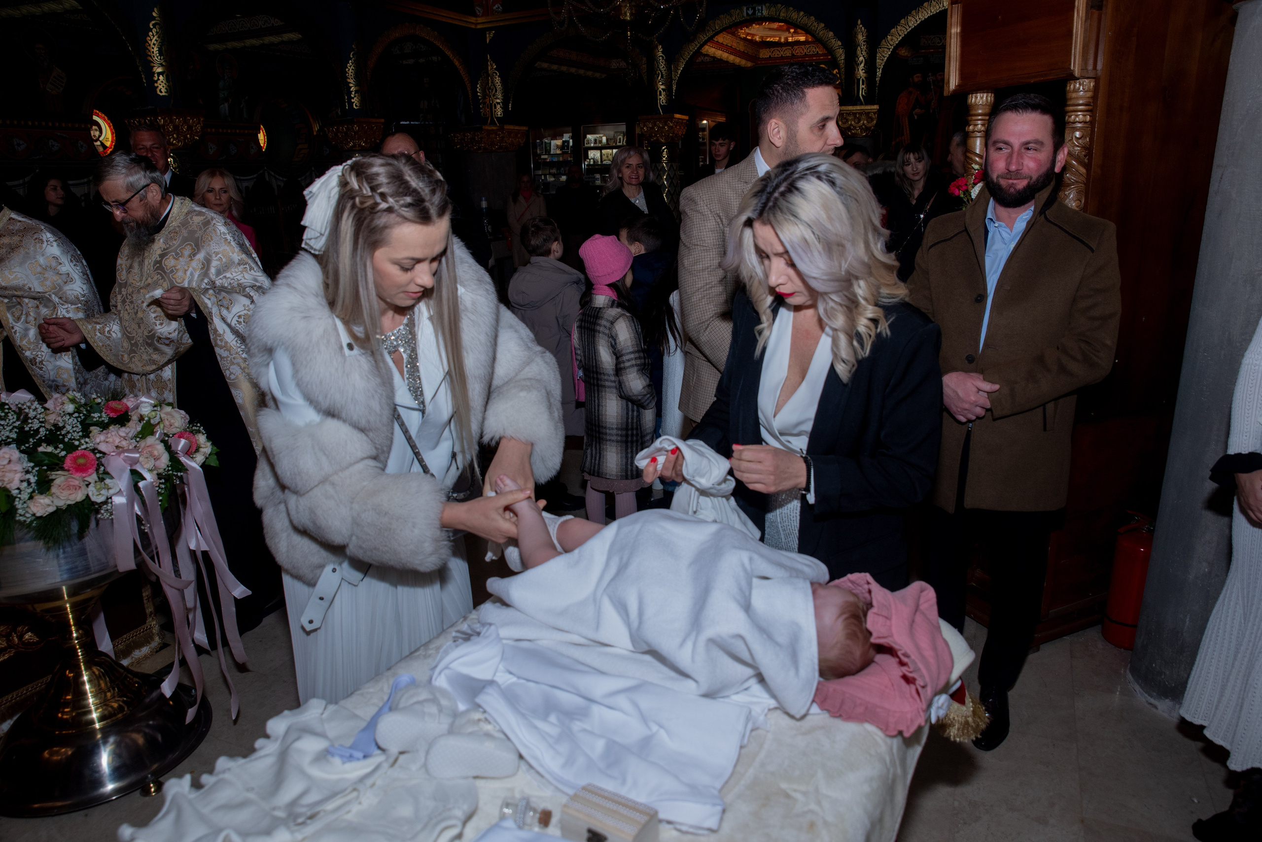 Ana Ionascu. Neagoe Studio — Fotograf Nuntă & Evenimente