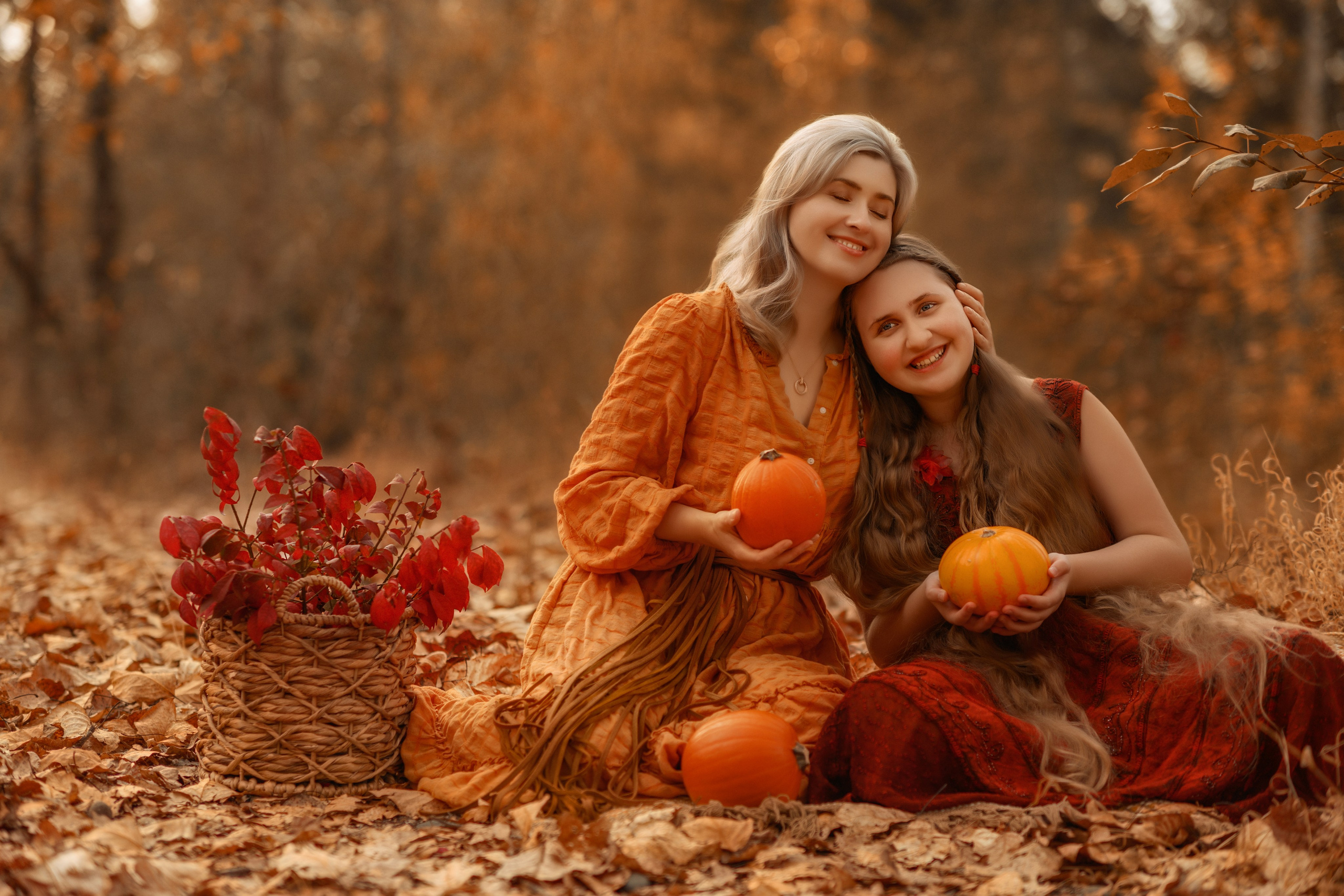 Timeless Mother-Daughter Bond. Wedding & portrait photography in the Seattle Area. Helen Michelle photographer