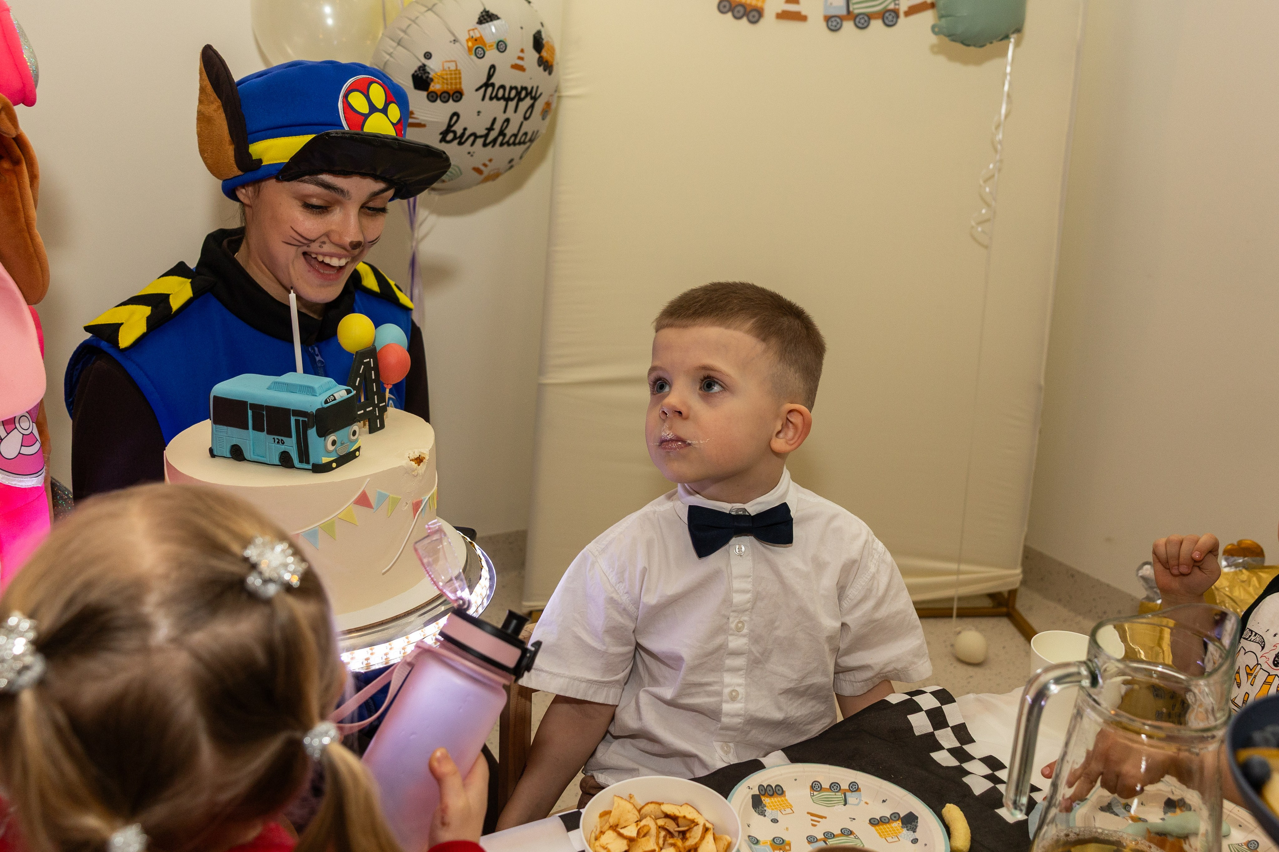 День рождения Артёма 24 января 2026 года. Семейный и детский фотограф в Варшаве Мила Бобровская