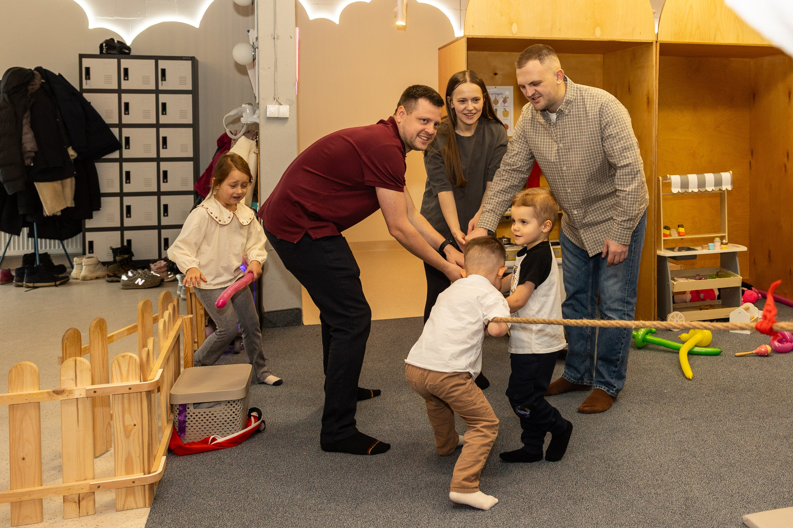 День рождения Артёма 24 января 2026 года. Семейный и детский фотограф в Варшаве Мила Бобровская