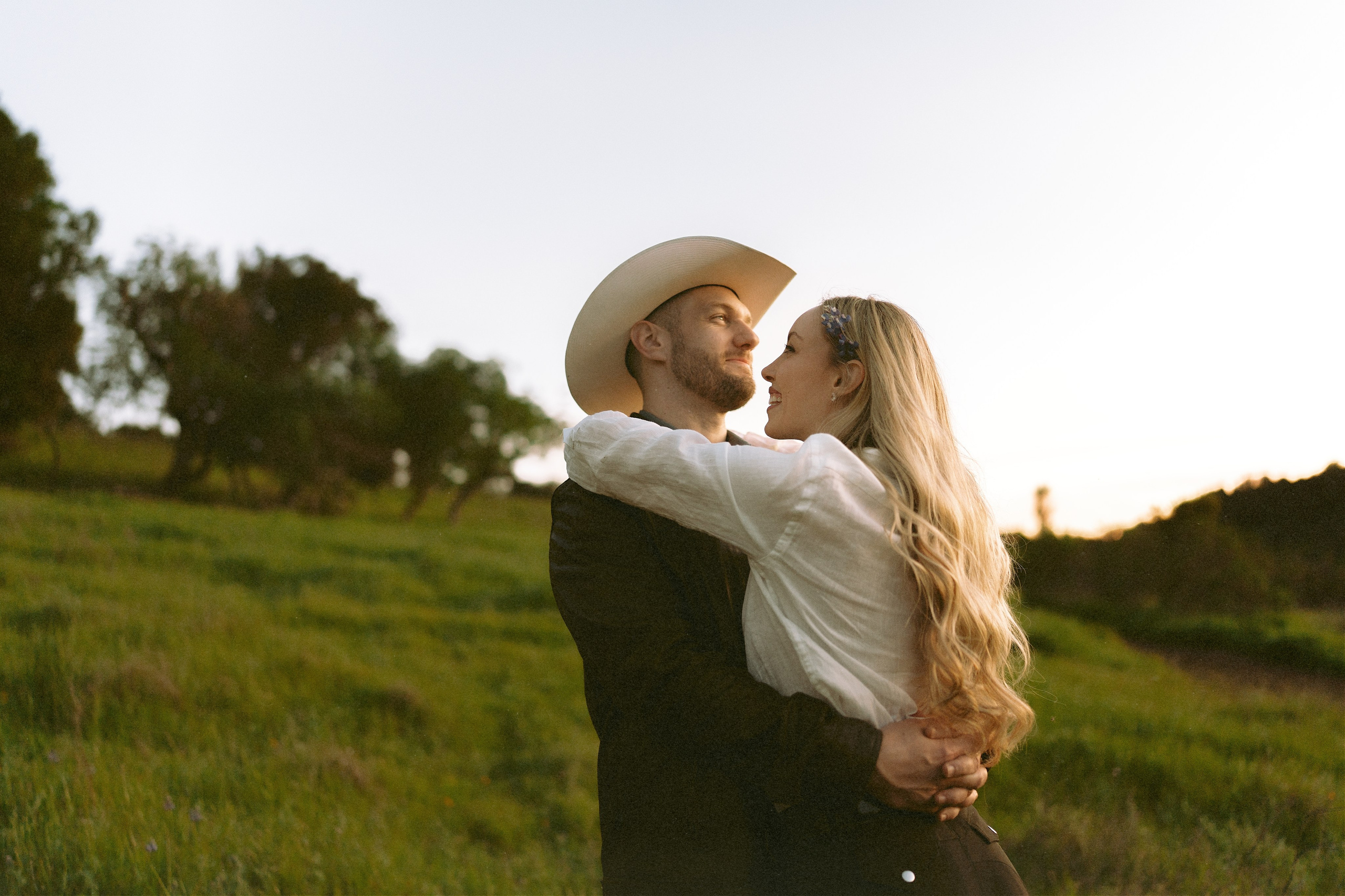 Engagement with Horses, Napa, Northern California. Wedding Photography & Videography Team in California, Los Angeles, San Francisco, San Diego and Travel