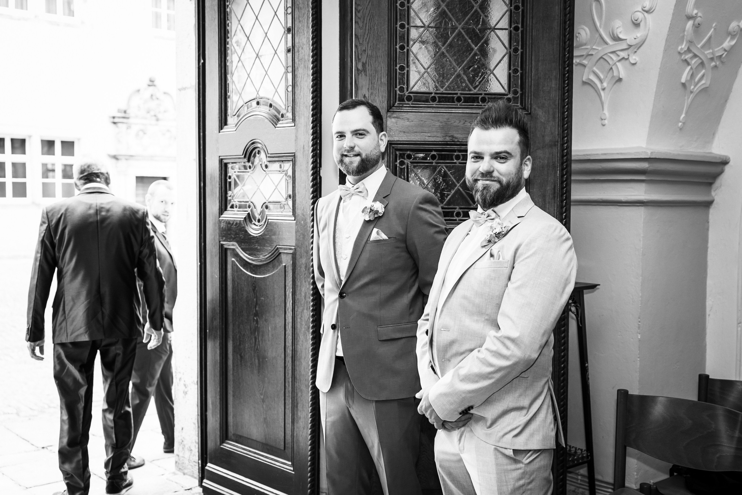 Hochzeit im Schloss Detmold – Kreatives Hochzeit Fotoshooting & Emotionale Hochzeitsreportagen!. Hochzeitsfotografin in Gütersloh | Authentische Hochzeitsreportagen | TK Photographie