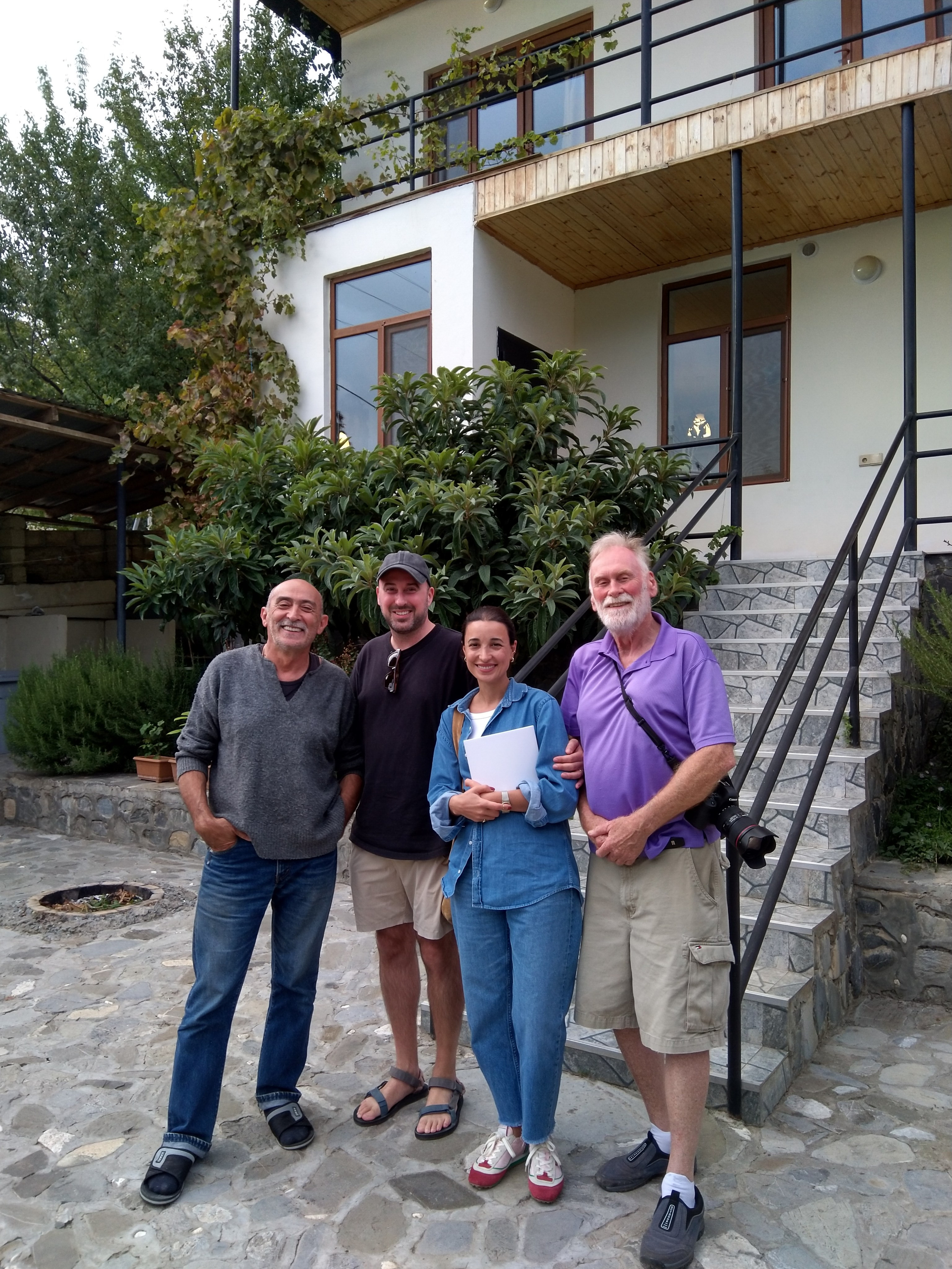 YER GALLERY. Www.sananaleskerov.com