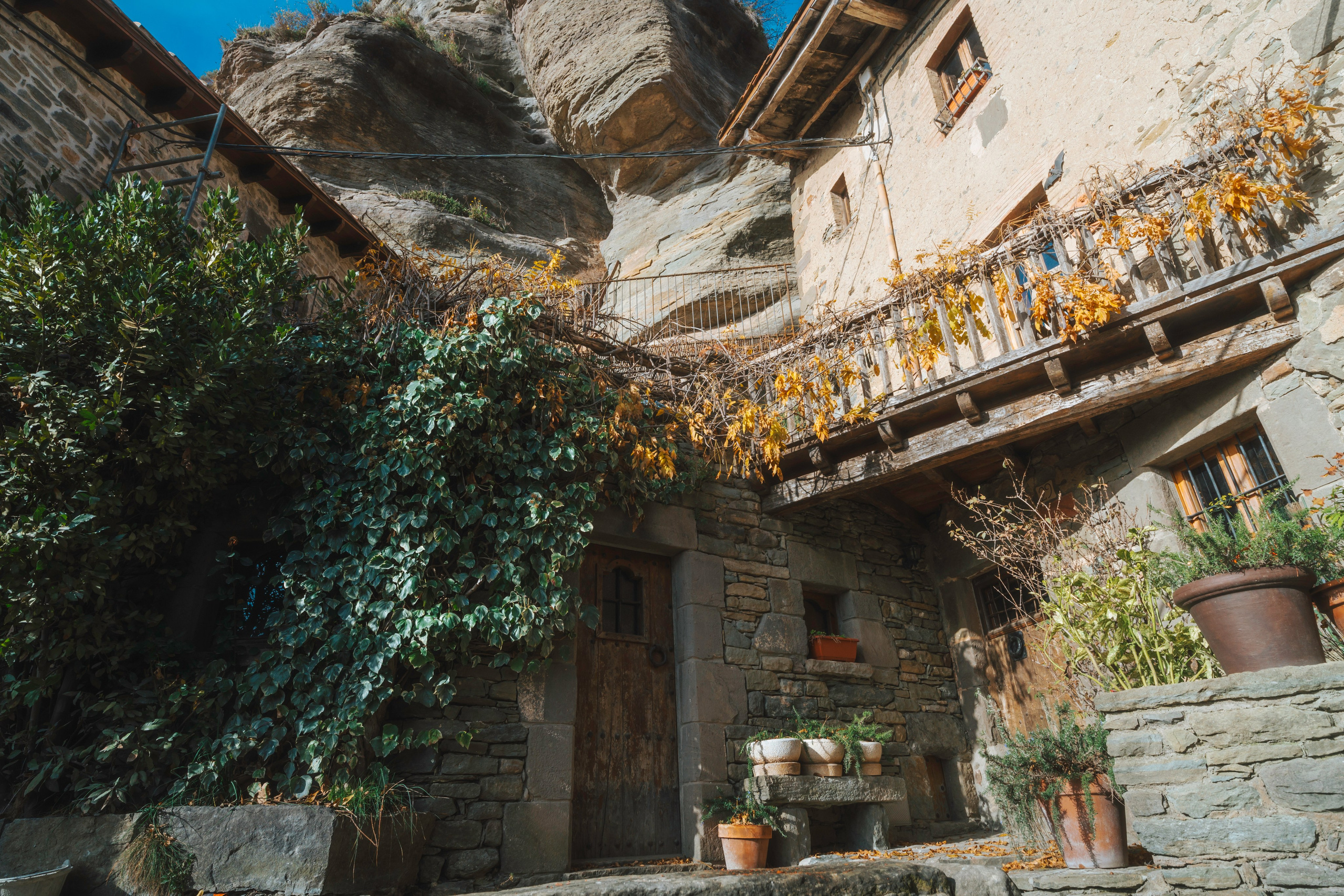 Rupit. Alba del Norte Studio