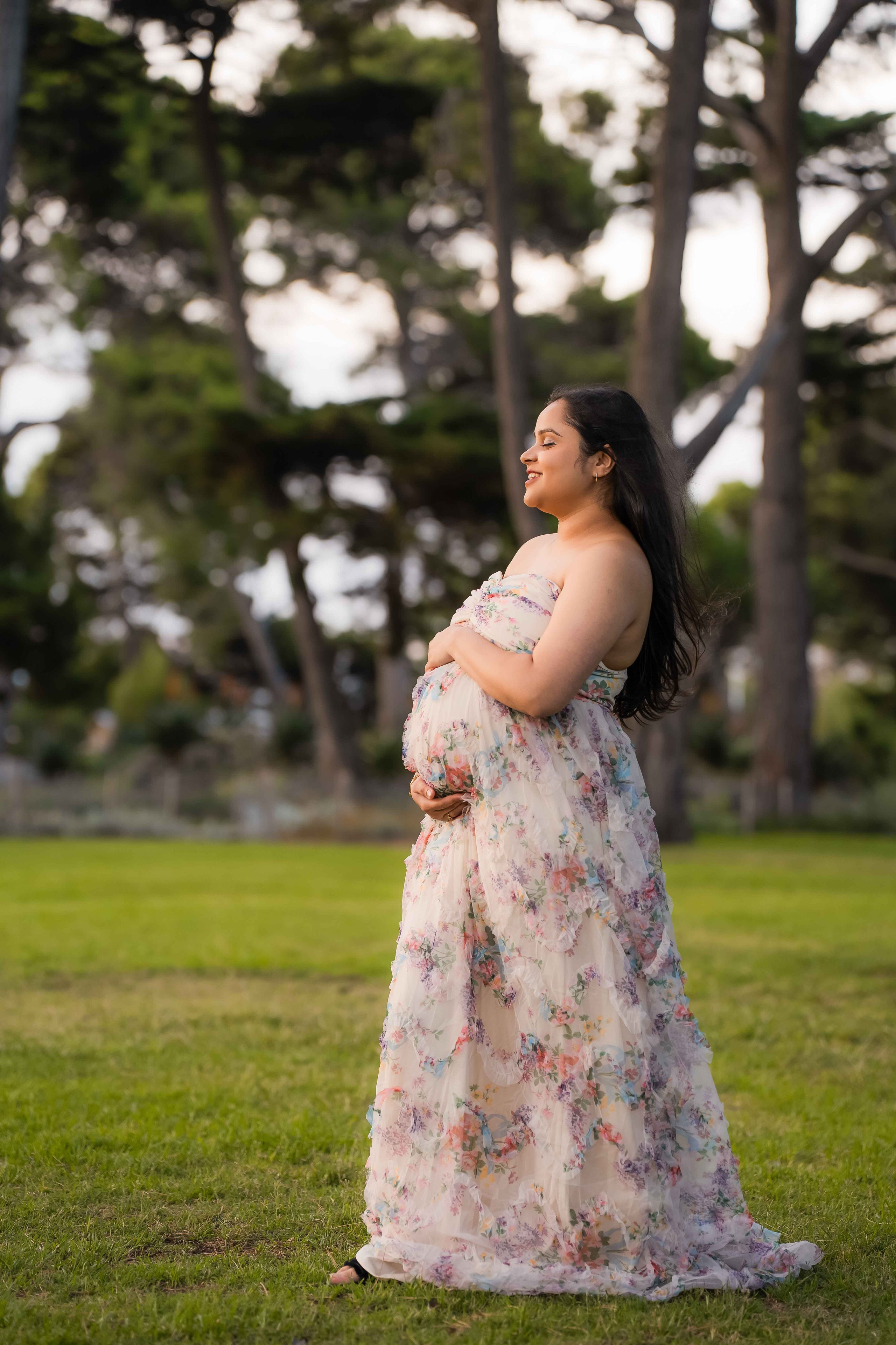 vSouth East Melbourne maternity photographer, pregnancy photography South East Melbourne.