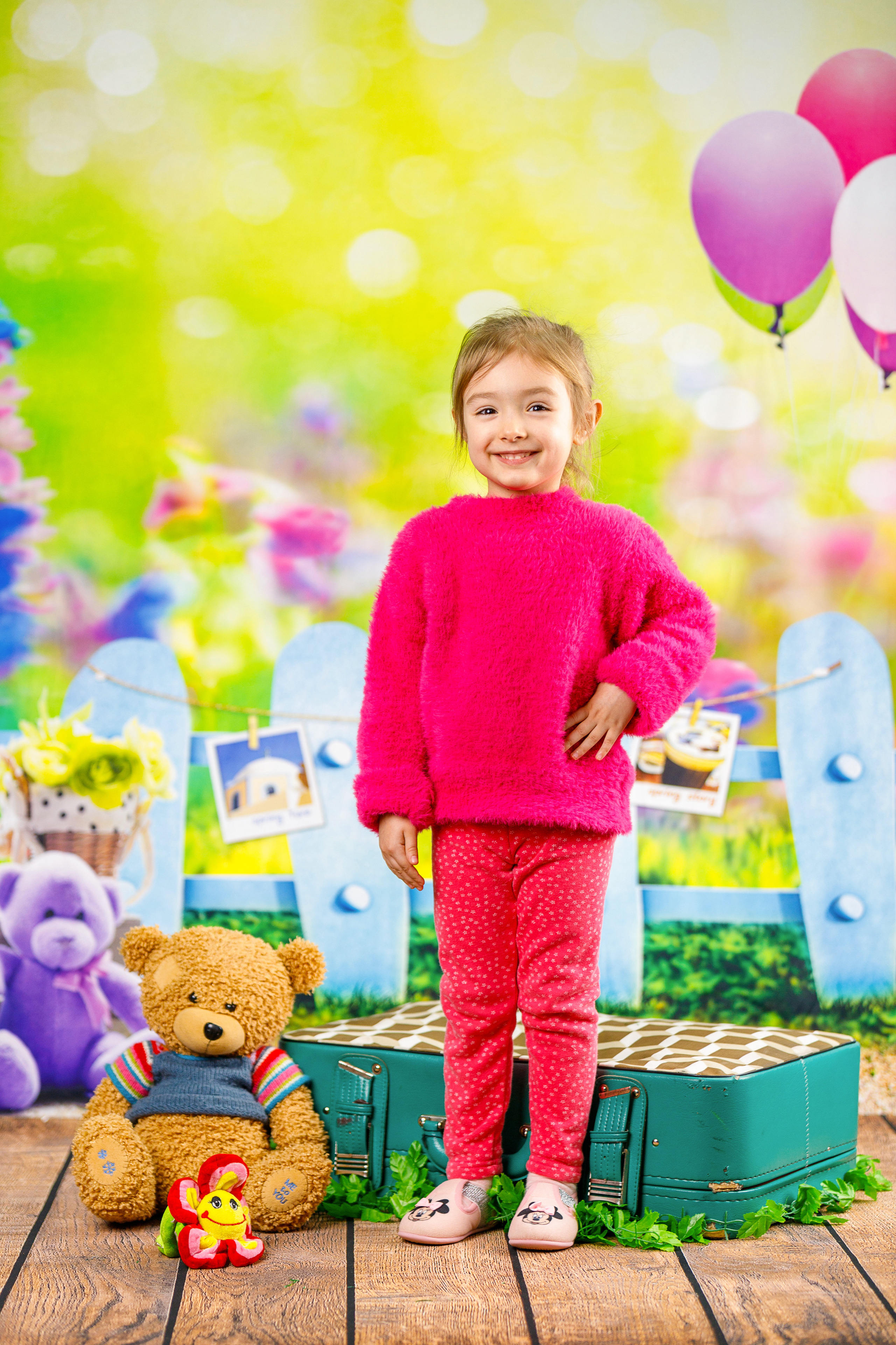 „Un moment durează o secundă, dar amintirea rămâne veșnic.”. Albume de absolvire: gradinita, gimnaziu, liceu. Venete in Moldova