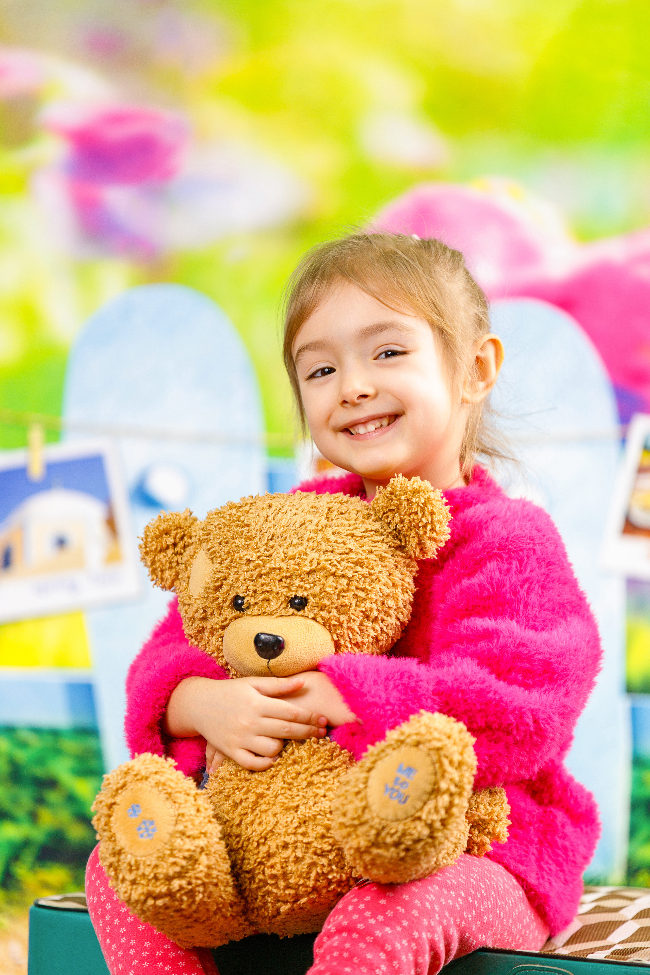 „Un moment durează o secundă, dar amintirea rămâne veșnic.”. Albume de absolvire: gradinita, gimnaziu, liceu. Venete in Moldova